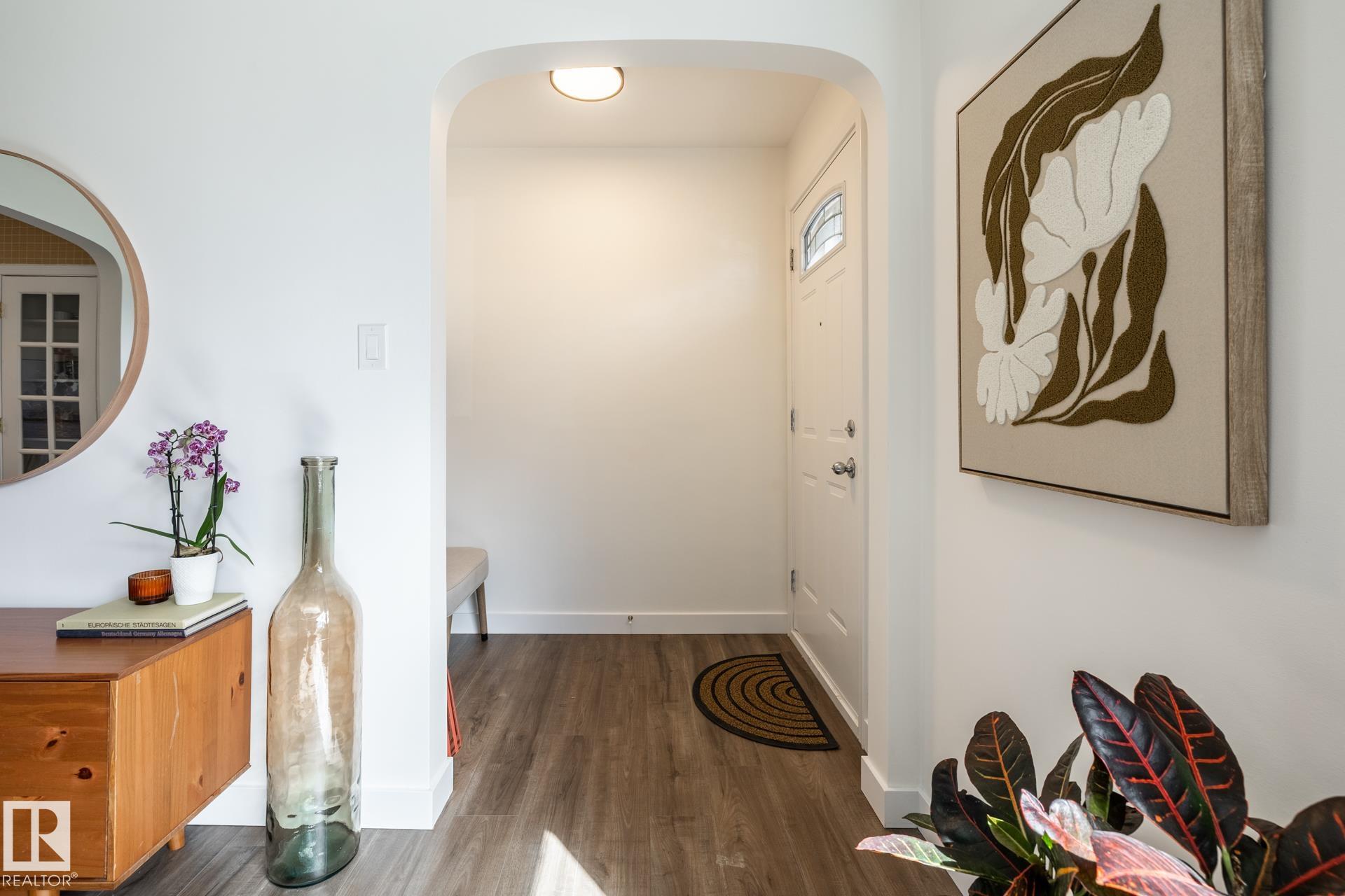 10930 131 Street NW, Westmount, Edmonton