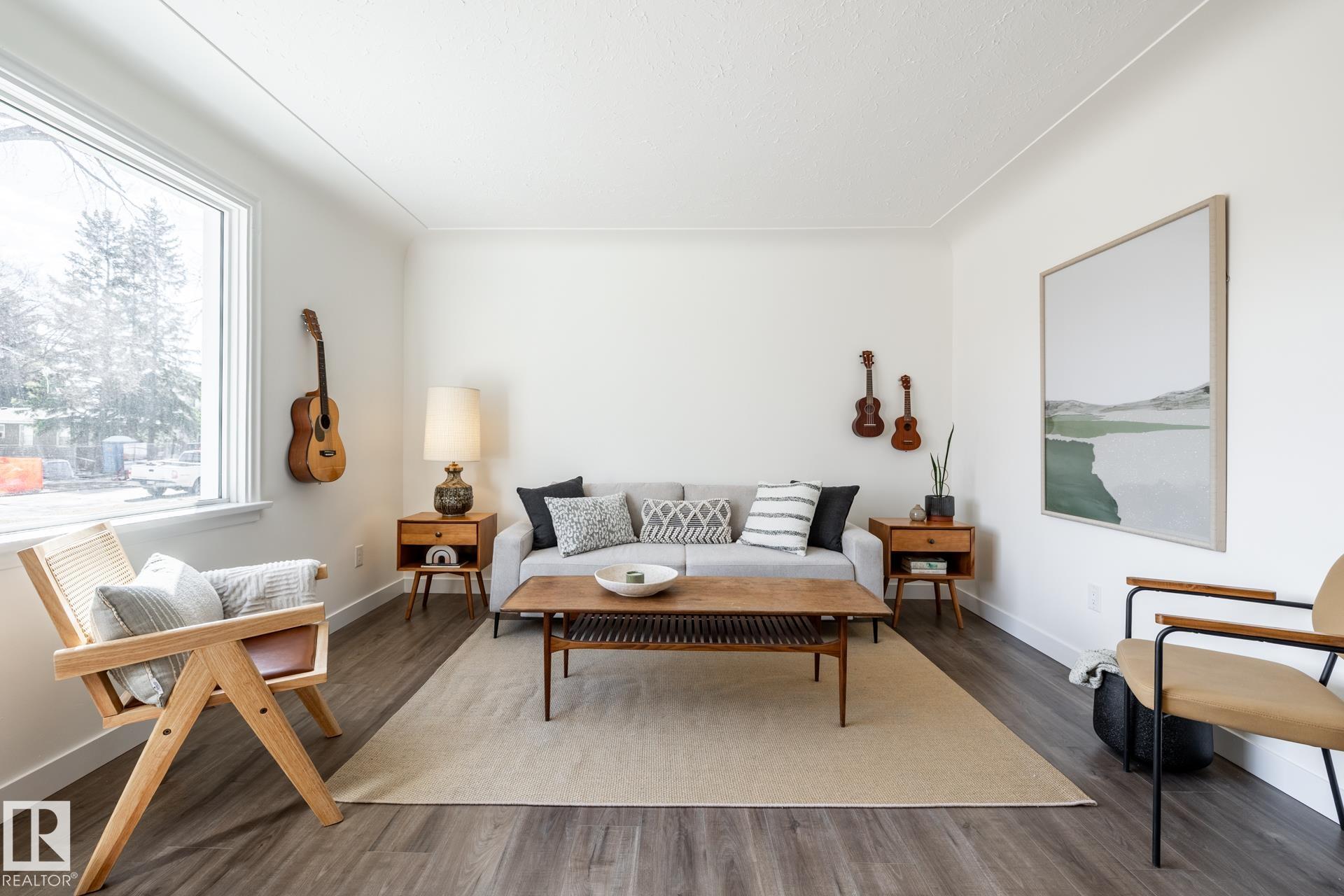 Photo 6 at 10930 131 Street NW, Westmount, Edmonton