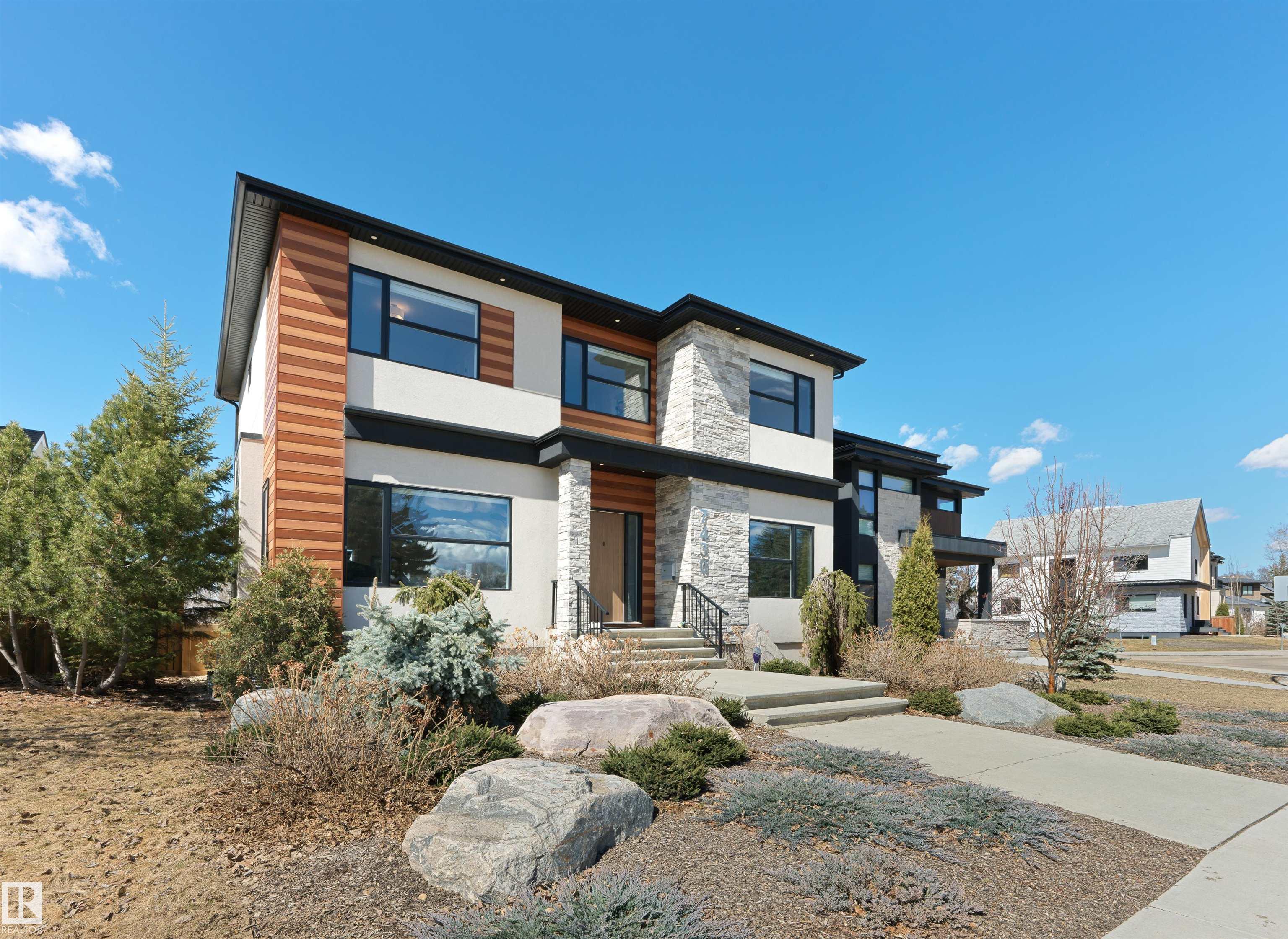 7430 119 Street, Edmonton, AB T6G 1W1