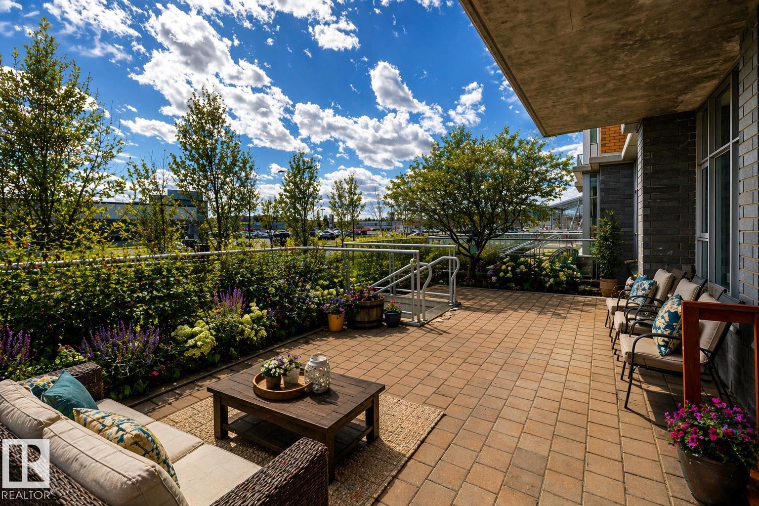 https://zimg.paragon.ice.com/ParagonImages/Property/PM/RAE/225396547/34/0/0/8ea2da91a8f3c17366fb2c9864b092ee/1/6cc900c935b6c75721c1398af17fa9ce/225396547-bb76cbbd-d664-4243-81d2-8474ddaa692e.JPG