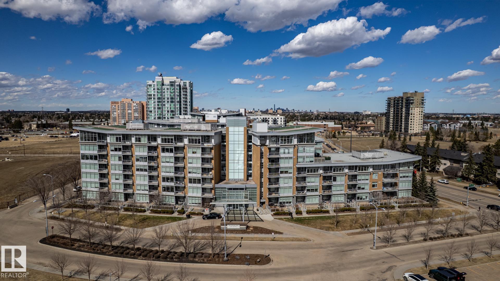 https://zimg.paragon.ice.com/ParagonImages/Property/PM/RAE/225396547/49/0/0/c347658299338d76b3bd0c911df34831/1/6cc900c935b6c75721c1398af17fa9ce/225396547-d64f187c-17b0-494c-80f1-4d2bded74e81.JPG