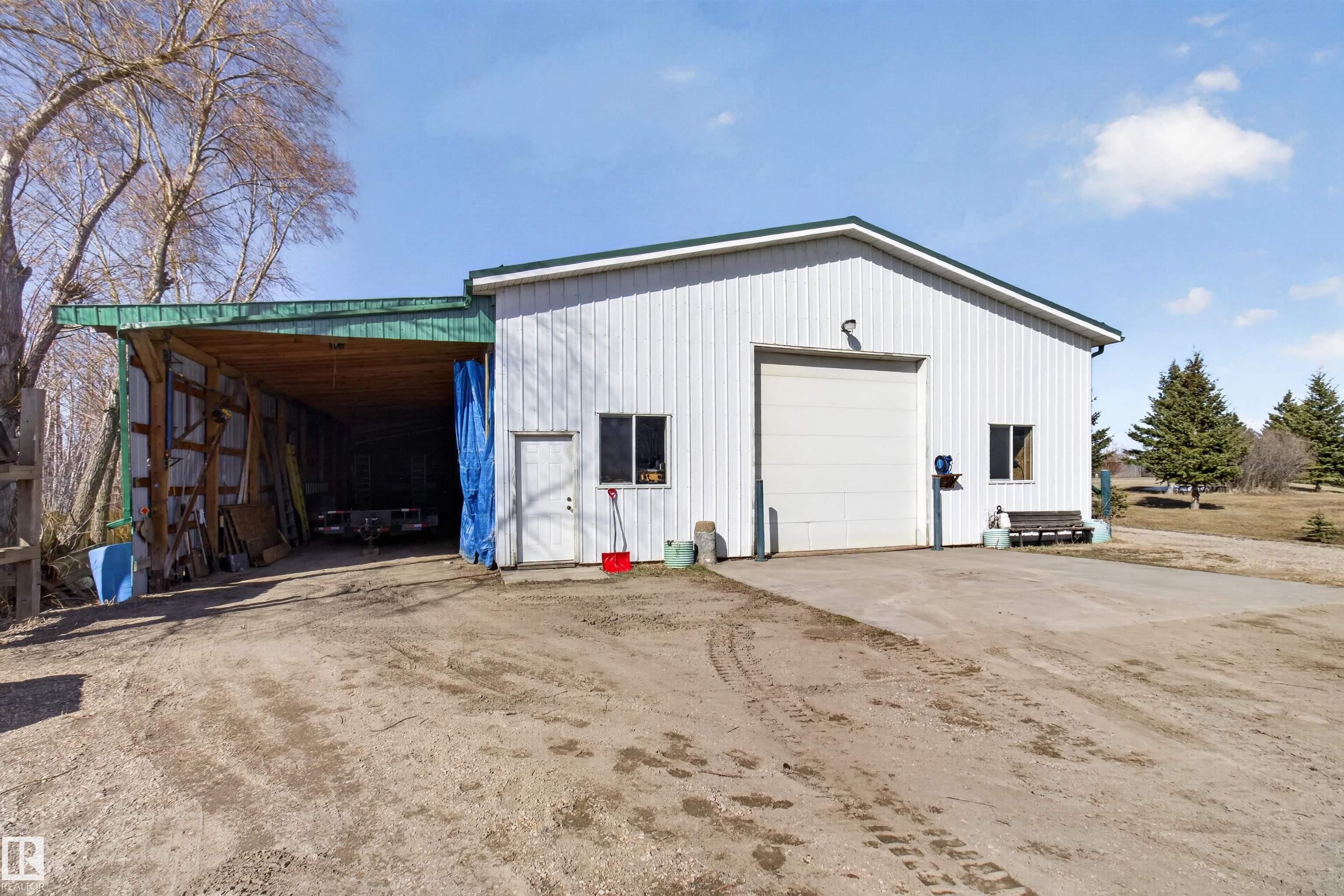 Photo 10 at 14 - 53348 Rge Road 211, Parkview Ridge Estates, Rural Strathcona County