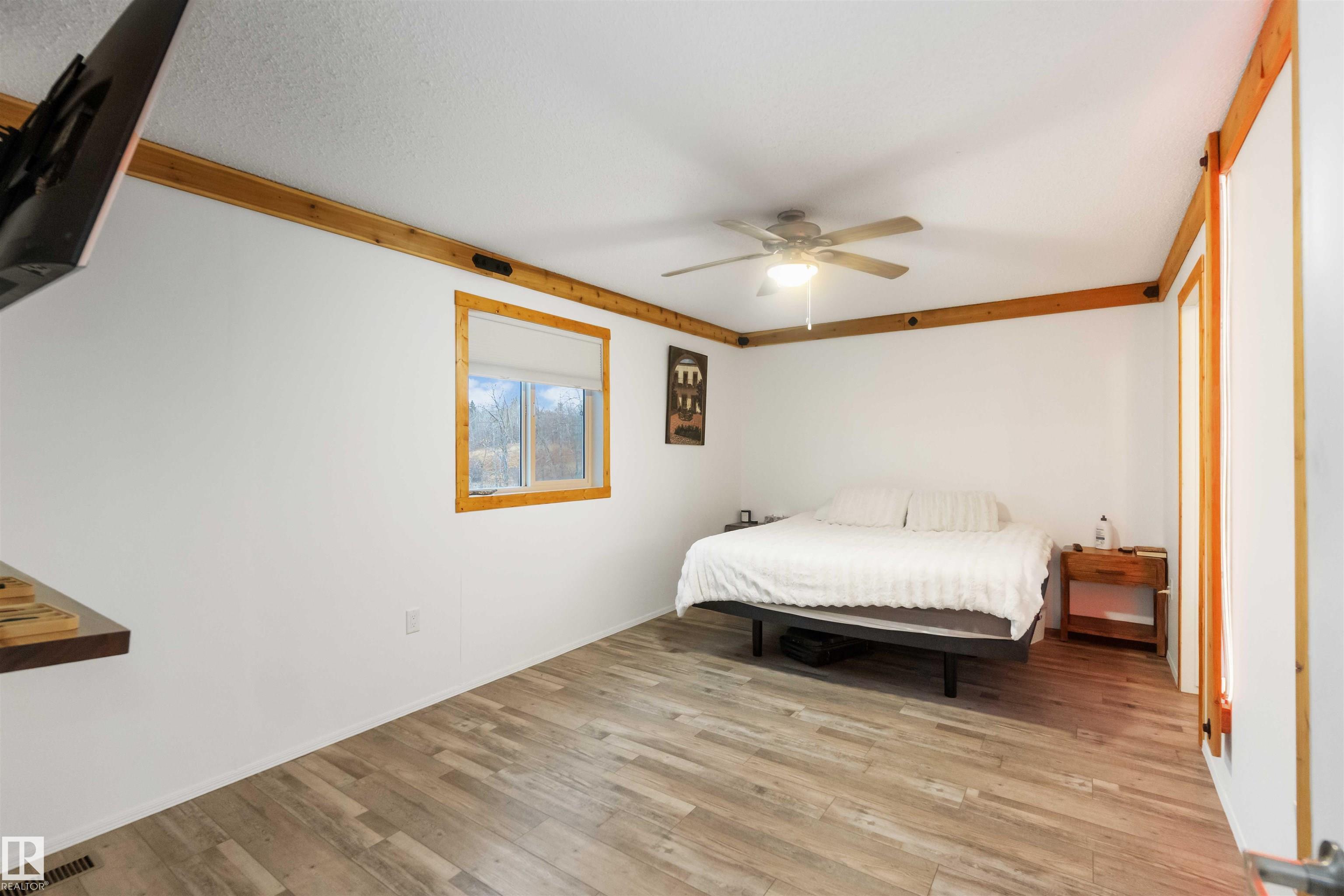 Photo 16 at 53273 Rge Road 215, None, Rural Strathcona County