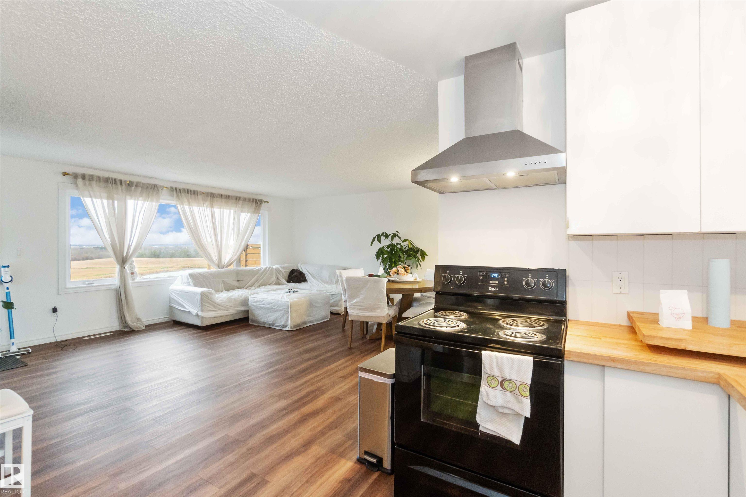 Photo 33 at 53273 Rge Road 215, None, Rural Strathcona County