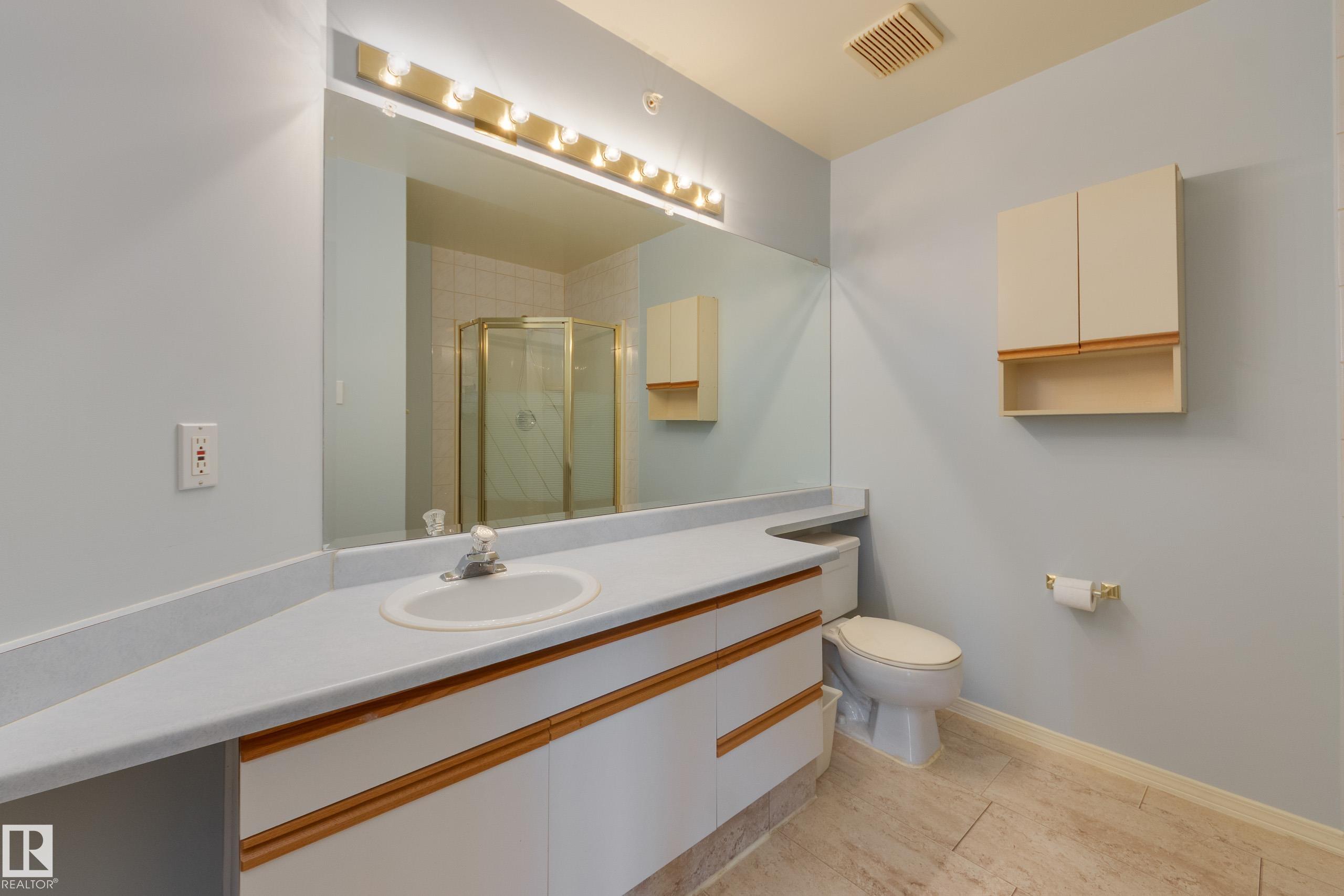 Photo 21 at 402 - 10610 76 Street NW, Forest Heights, Edmonton