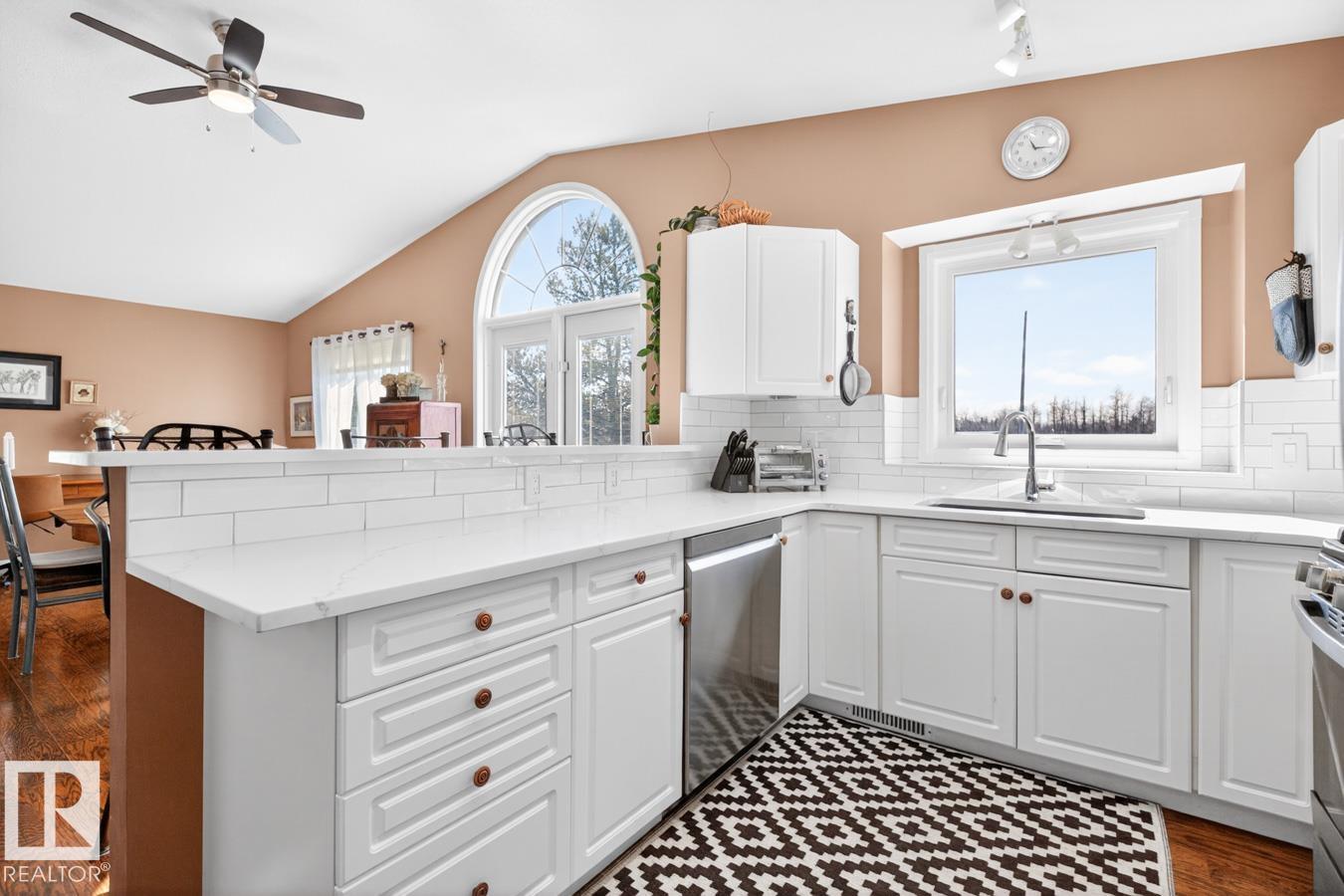 Photo 15 at 51512 Range Road 265, None, Rural Parkland County