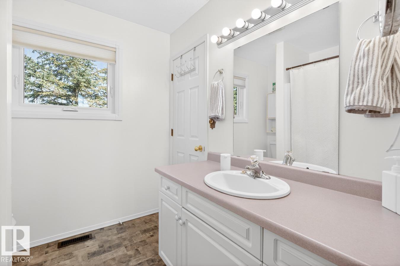 Photo 23 at 51512 Range Road 265, None, Rural Parkland County