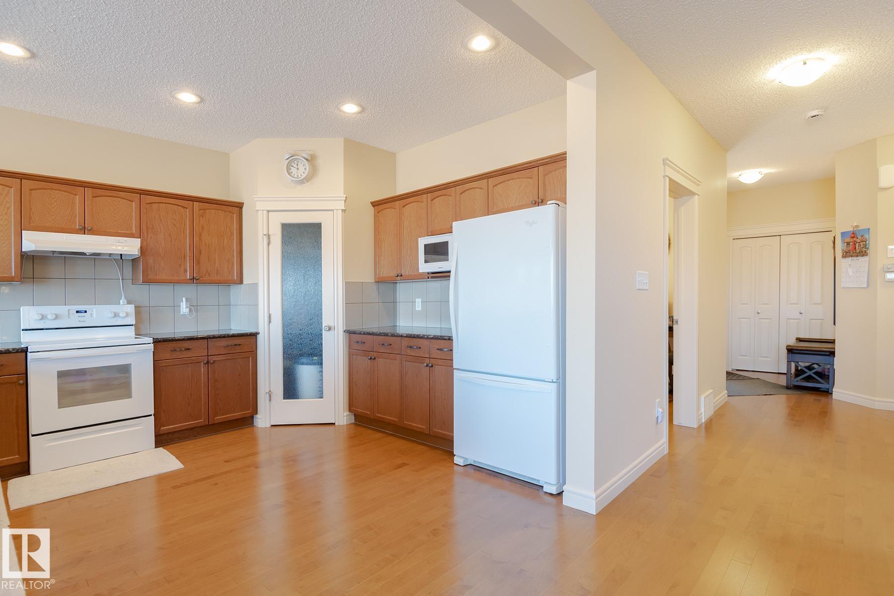 Photo 13 at 7426 Getty Way NW, Granville, Edmonton