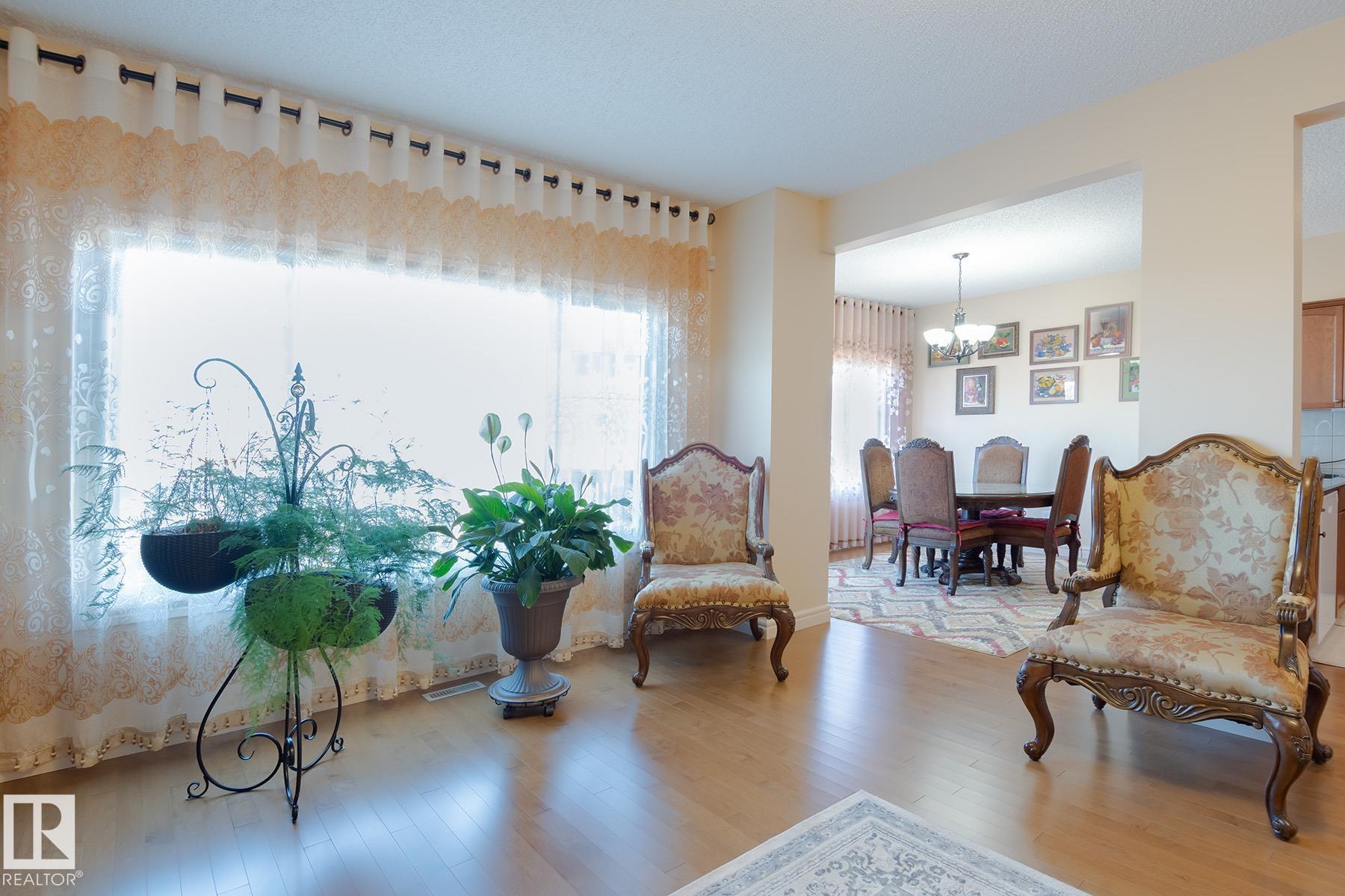 Photo 19 at 7426 Getty Way NW, Granville, Edmonton