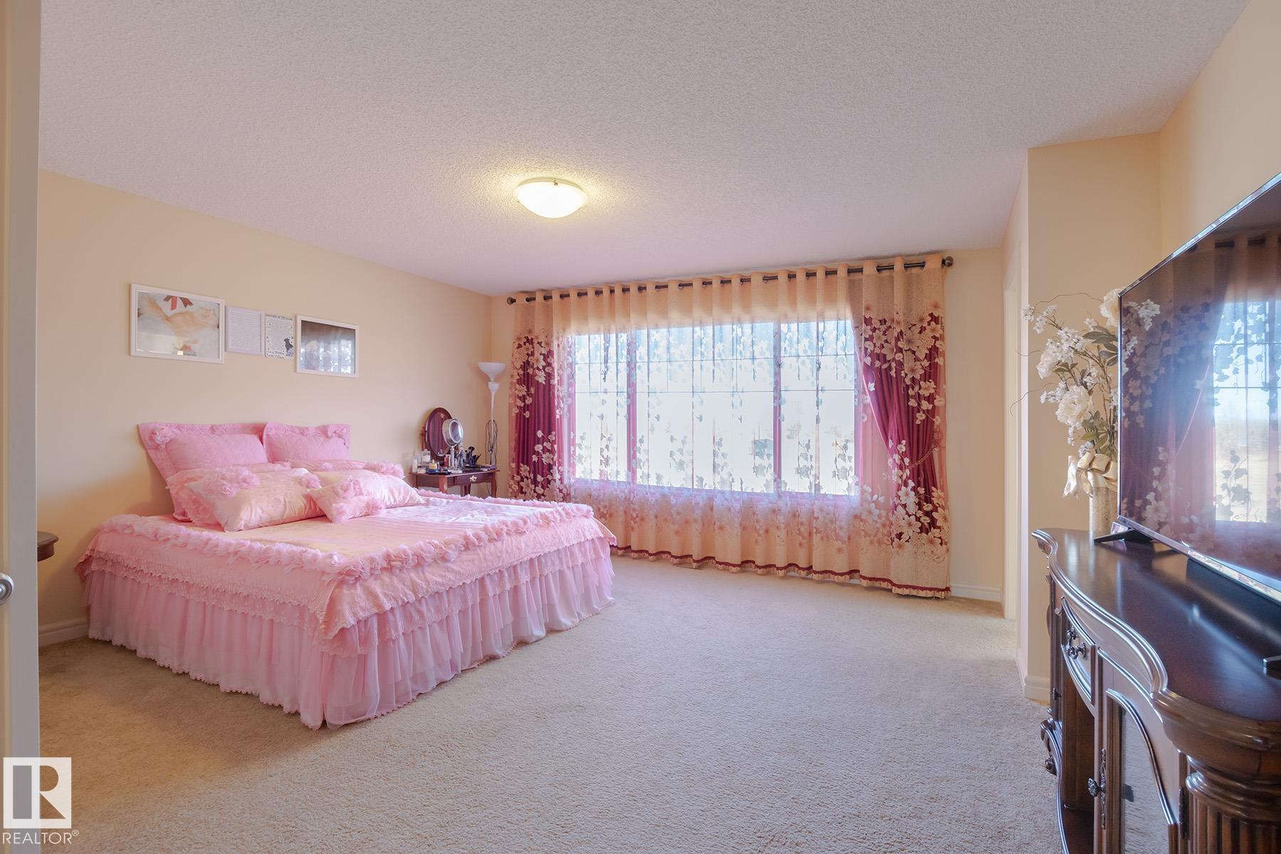 Photo 29 at 7426 Getty Way NW, Granville, Edmonton