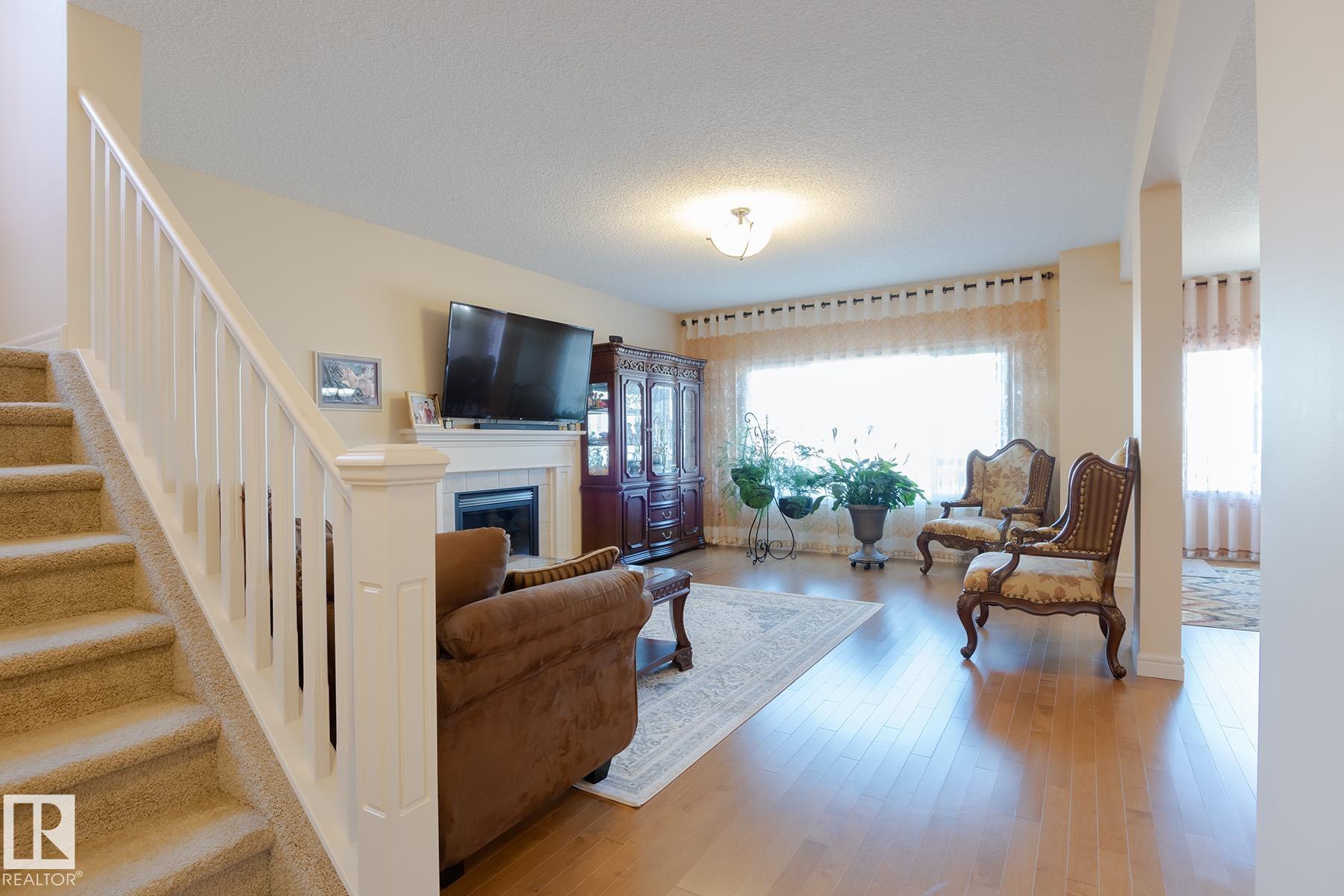 Photo 7 at 7426 Getty Way NW, Granville, Edmonton