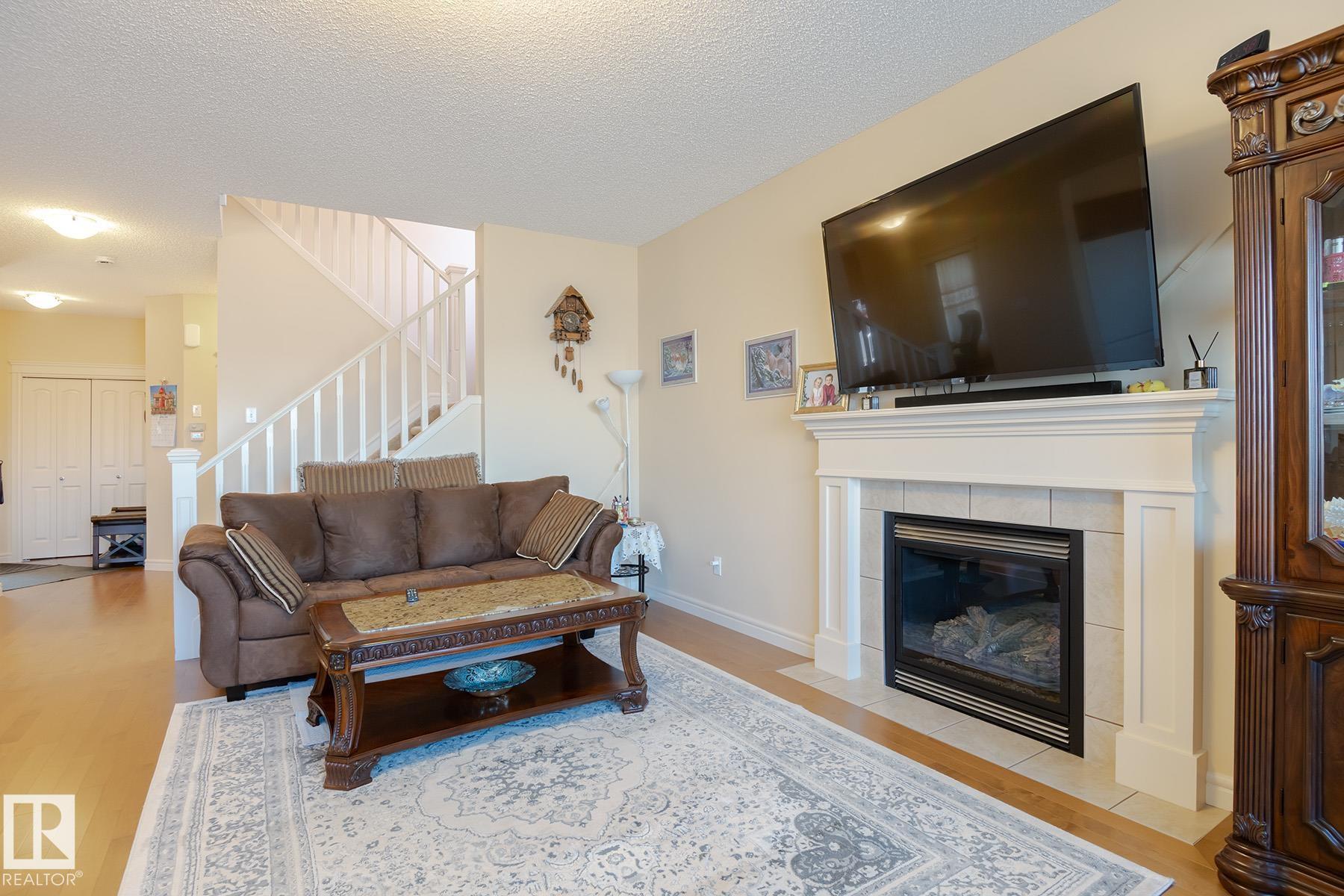 Photo 10 at 7426 Getty Way NW, Granville, Edmonton