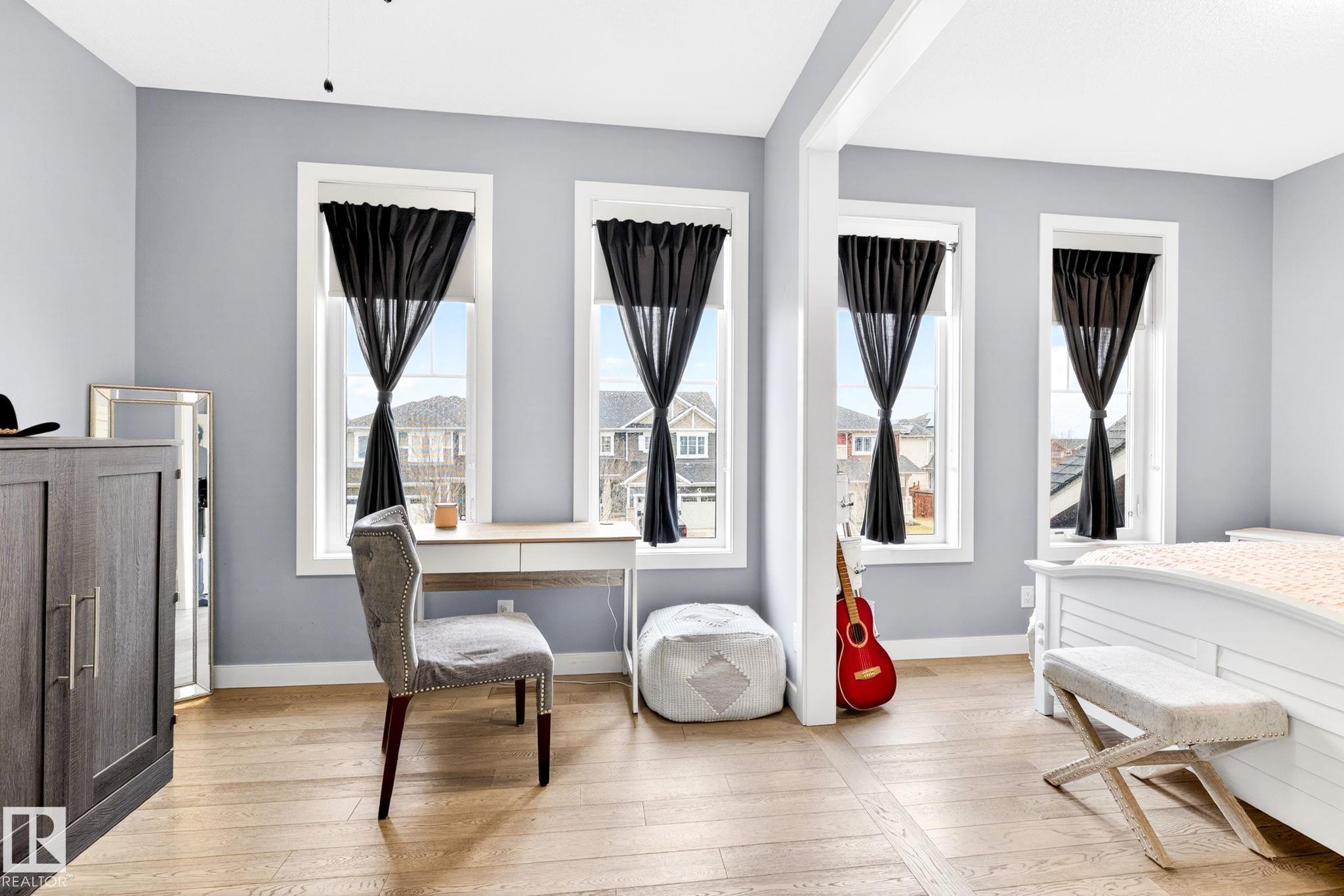 Photo 11 at 152 Rideau Crescent, Coloniale Estates, Beaumont