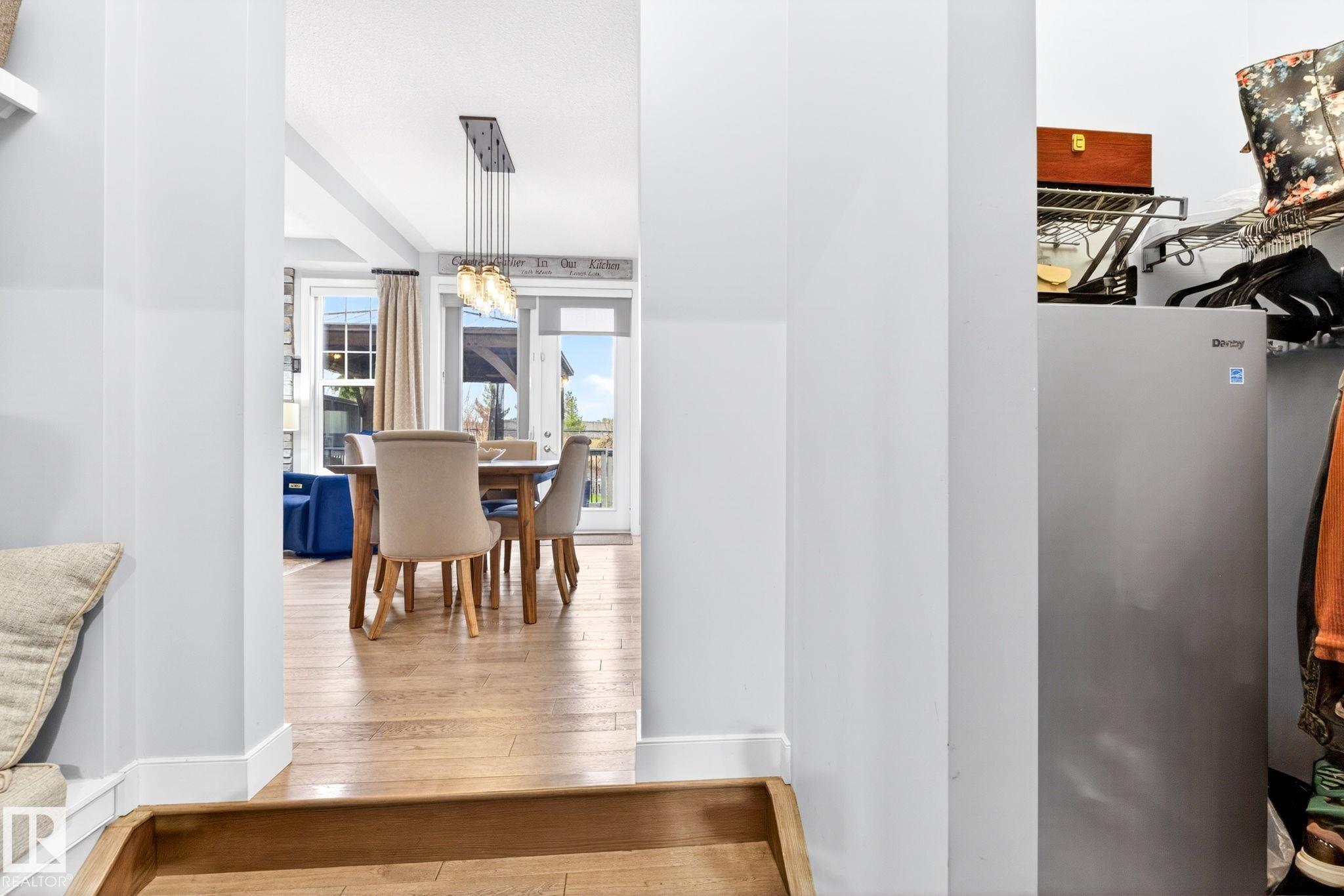 Photo 34 at 152 Rideau Crescent, Coloniale Estates, Beaumont