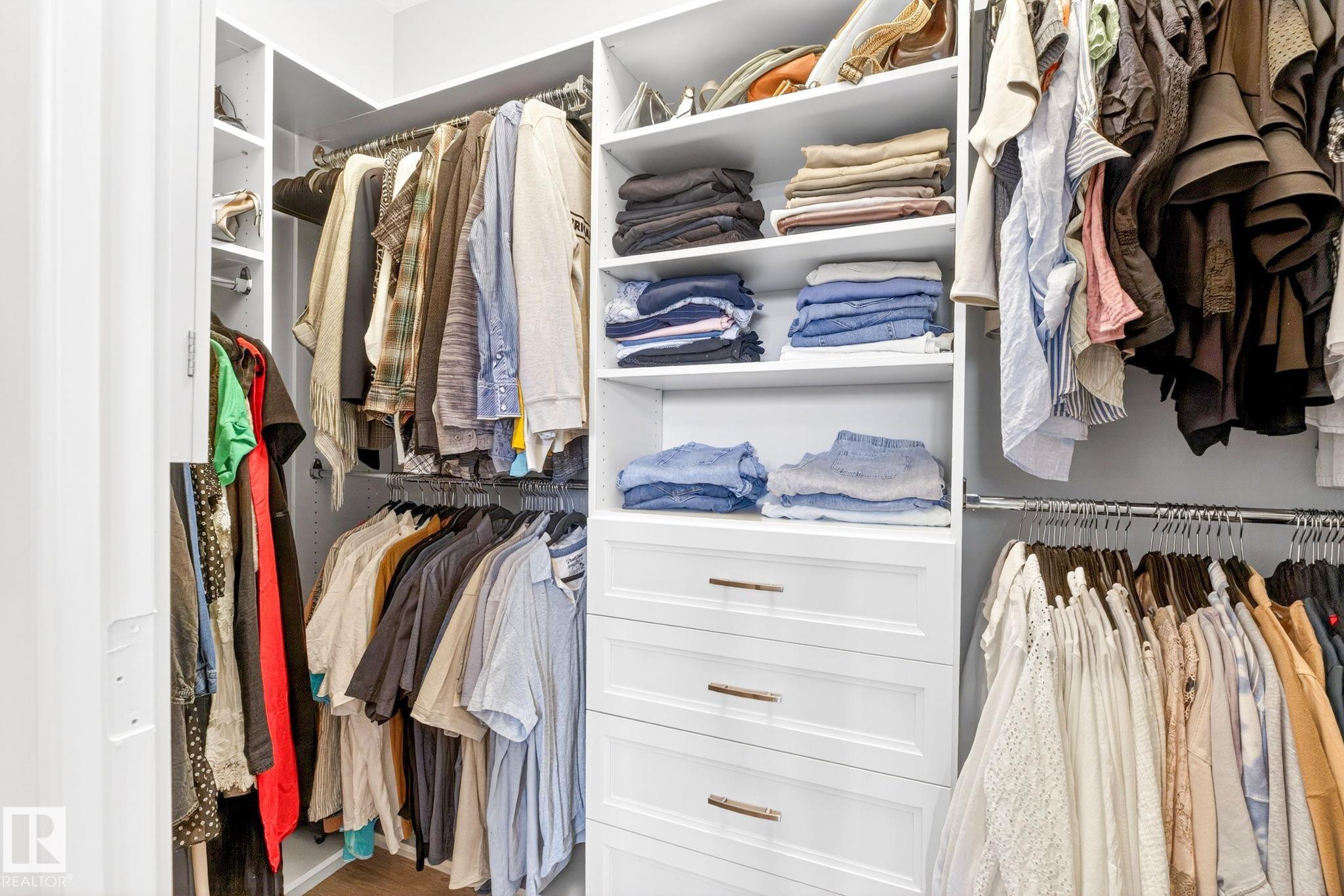 Photo 44 at 152 Rideau Crescent, Coloniale Estates, Beaumont