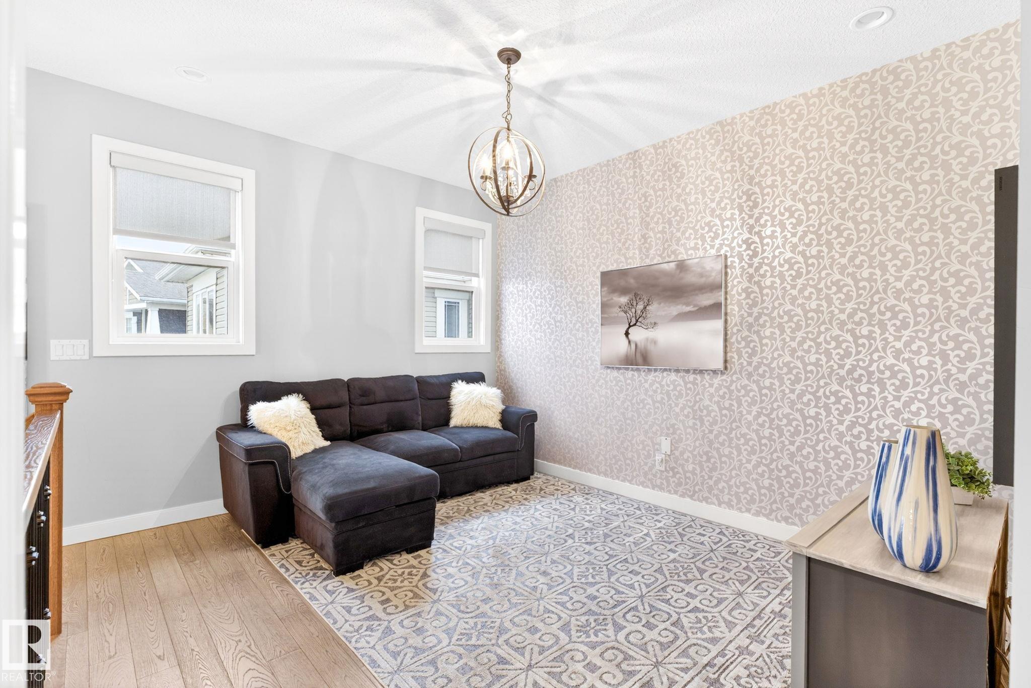 Photo 45 at 152 Rideau Crescent, Coloniale Estates, Beaumont