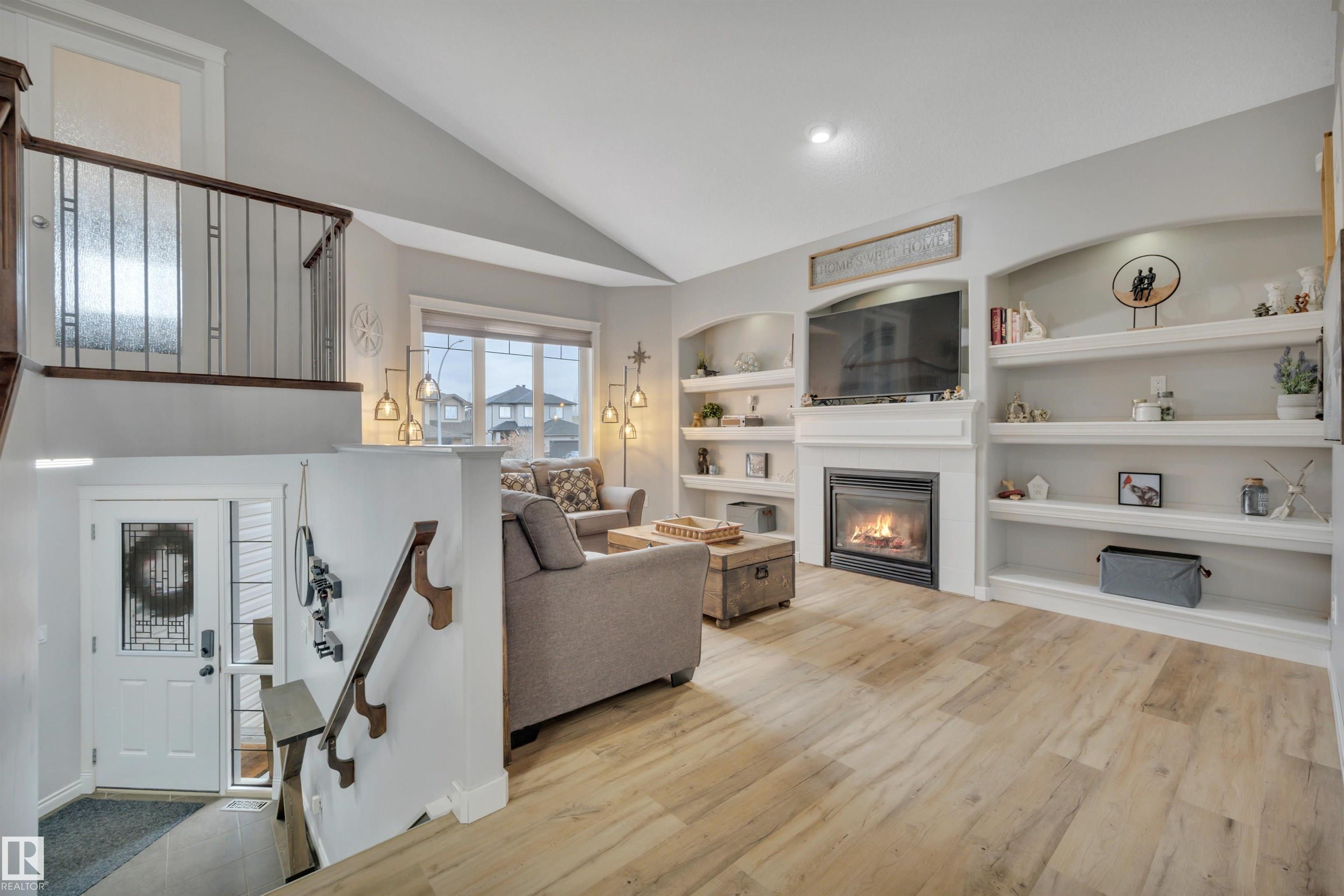 Photo 2 at 8406 96 Street, Morinville