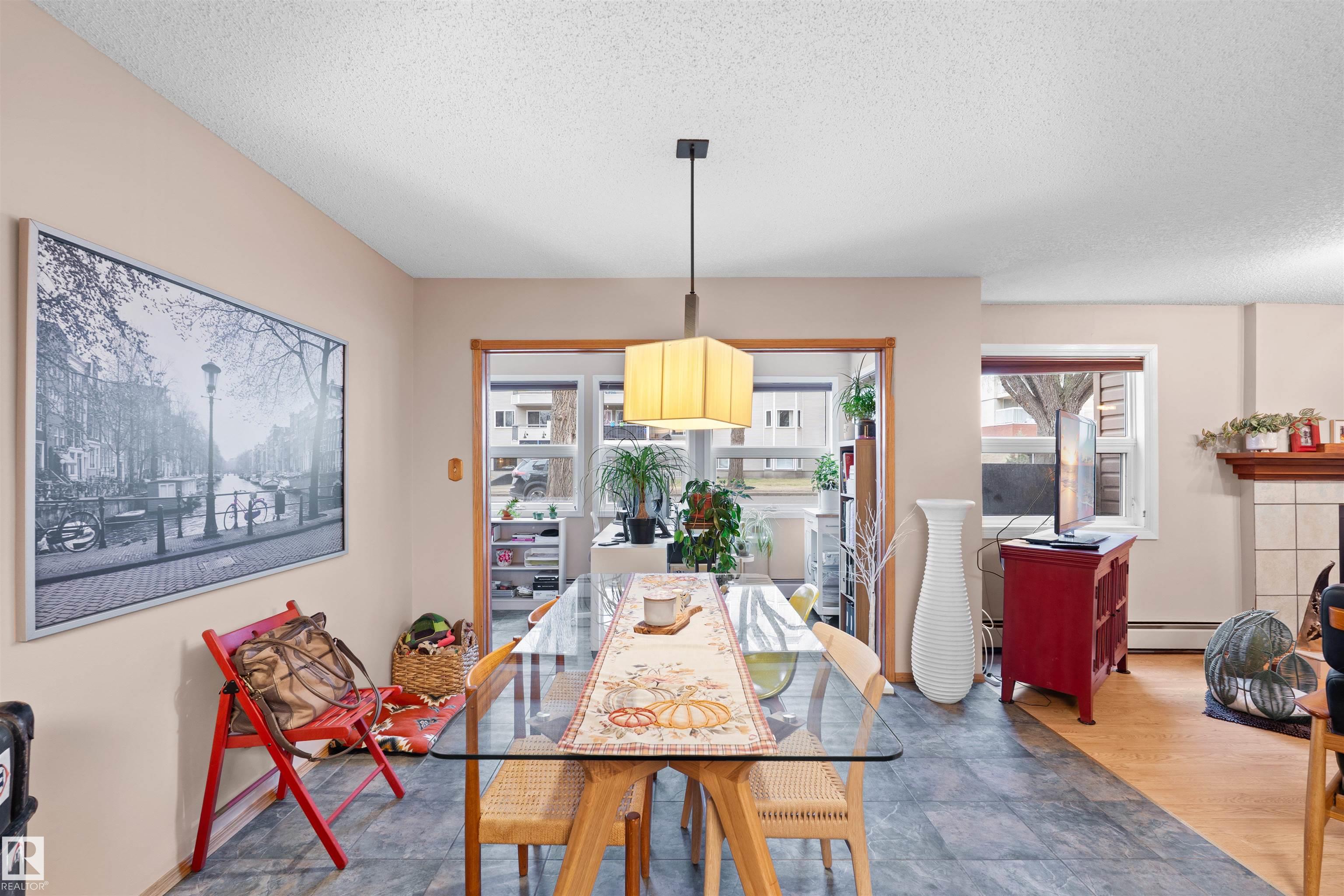 Picture for #11 10172 118 ST NW