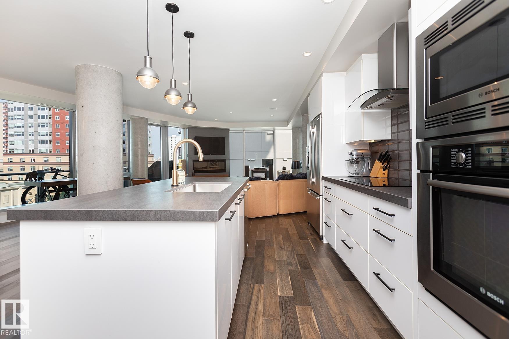 Photo 13 at 501 - 11969 Jasper Avenue NW, Wîhkwêntôwin, Edmonton