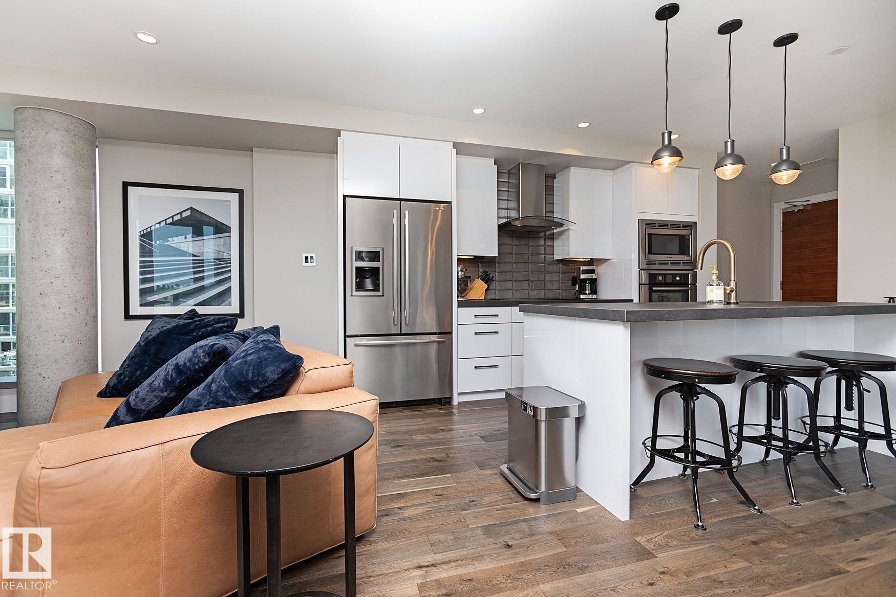 Photo 20 at 501 - 11969 Jasper Avenue NW, Wîhkwêntôwin, Edmonton