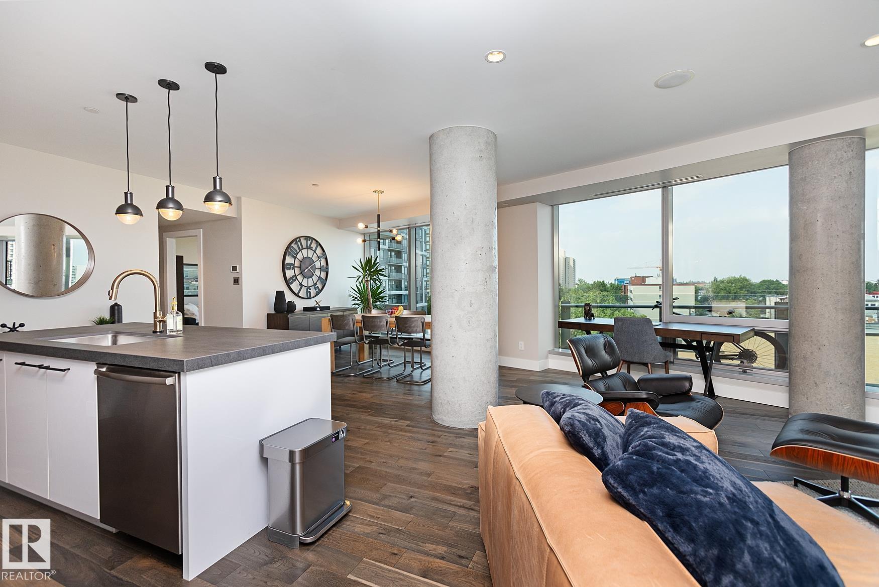 Photo 23 at 501 - 11969 Jasper Avenue NW, Wîhkwêntôwin, Edmonton