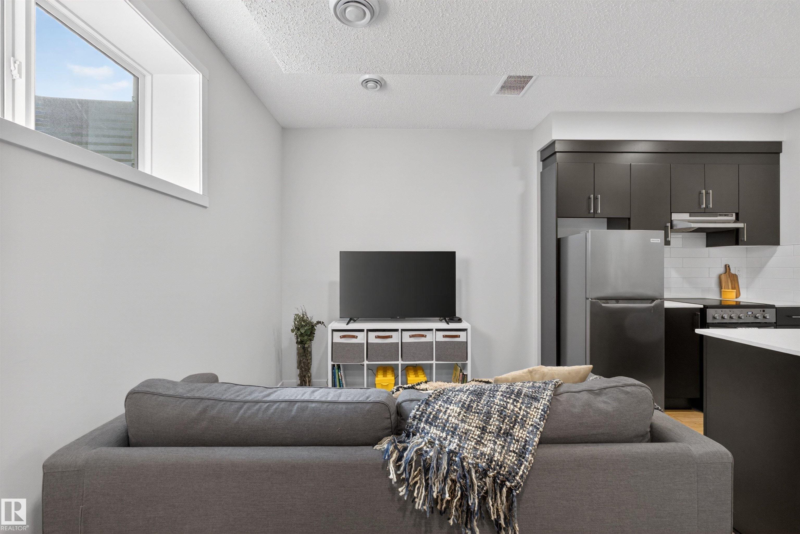 Photo 44 at 1023 Wolf Willow Way, Hearthstone, Sherwood Park