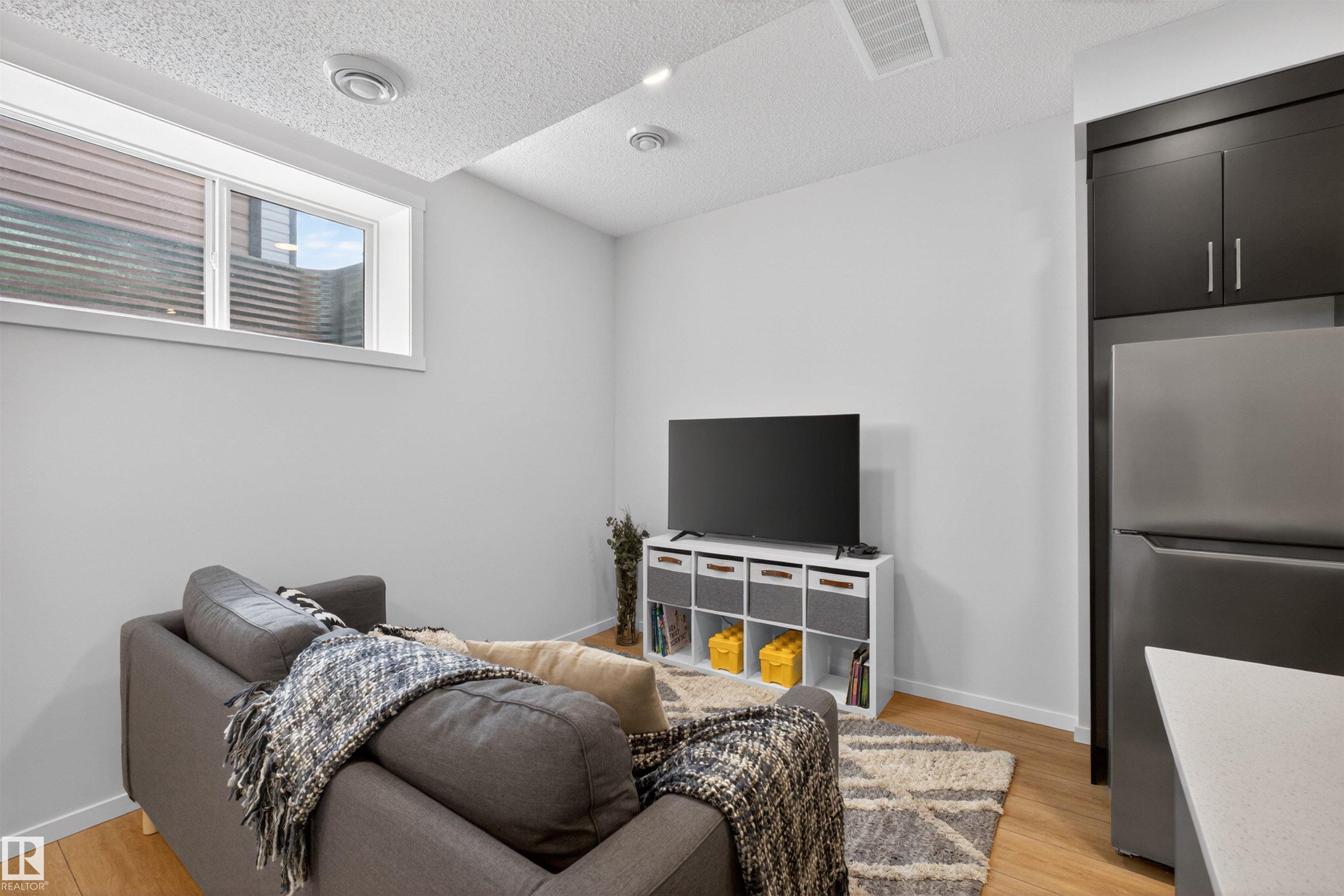 Photo 45 at 1023 Wolf Willow Way, Hearthstone, Sherwood Park