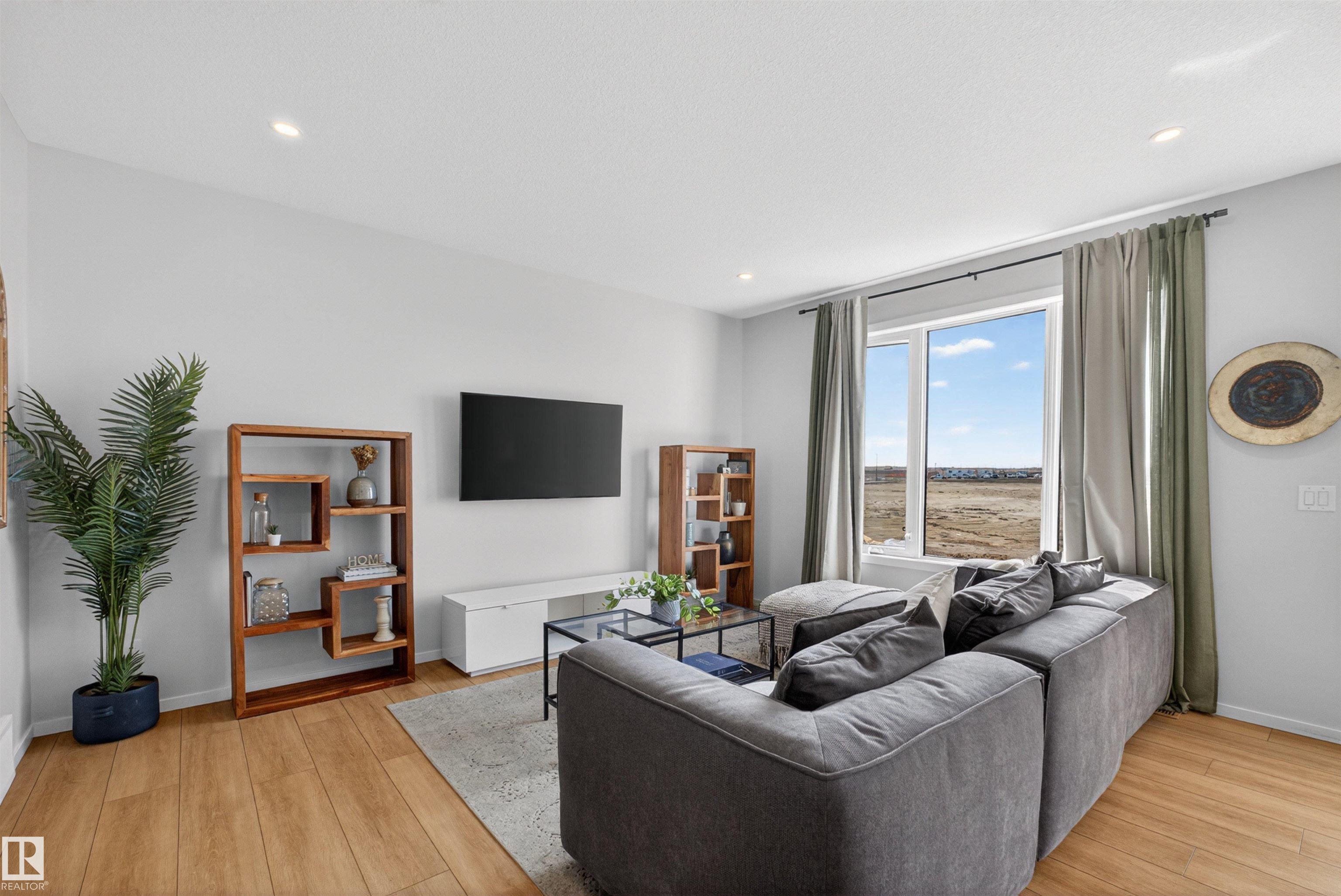 Photo 9 at 1023 Wolf Willow Way, Hearthstone, Sherwood Park