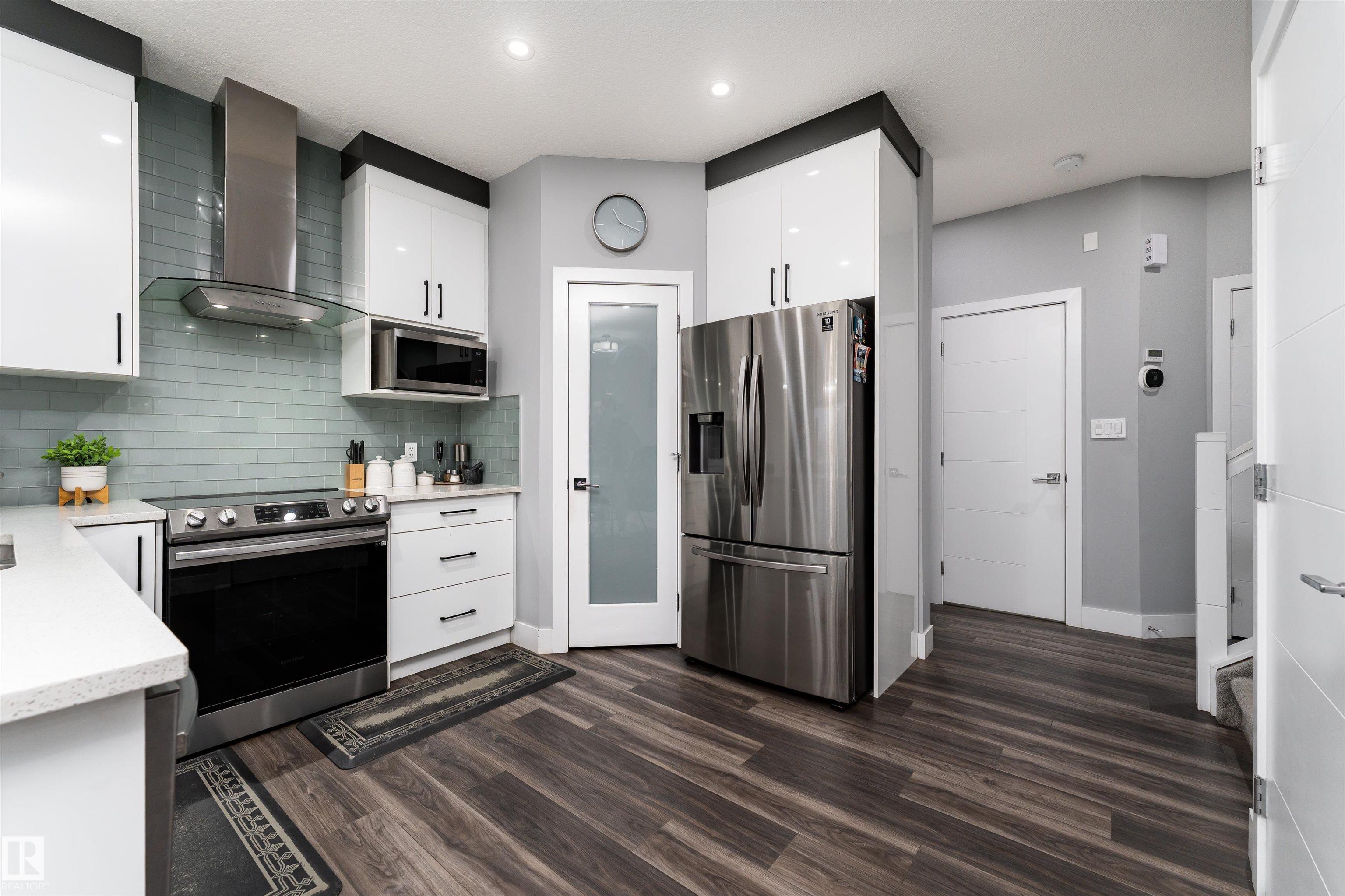 Photo 18 at 1613 Enright Way NW, Edgemont, Edmonton