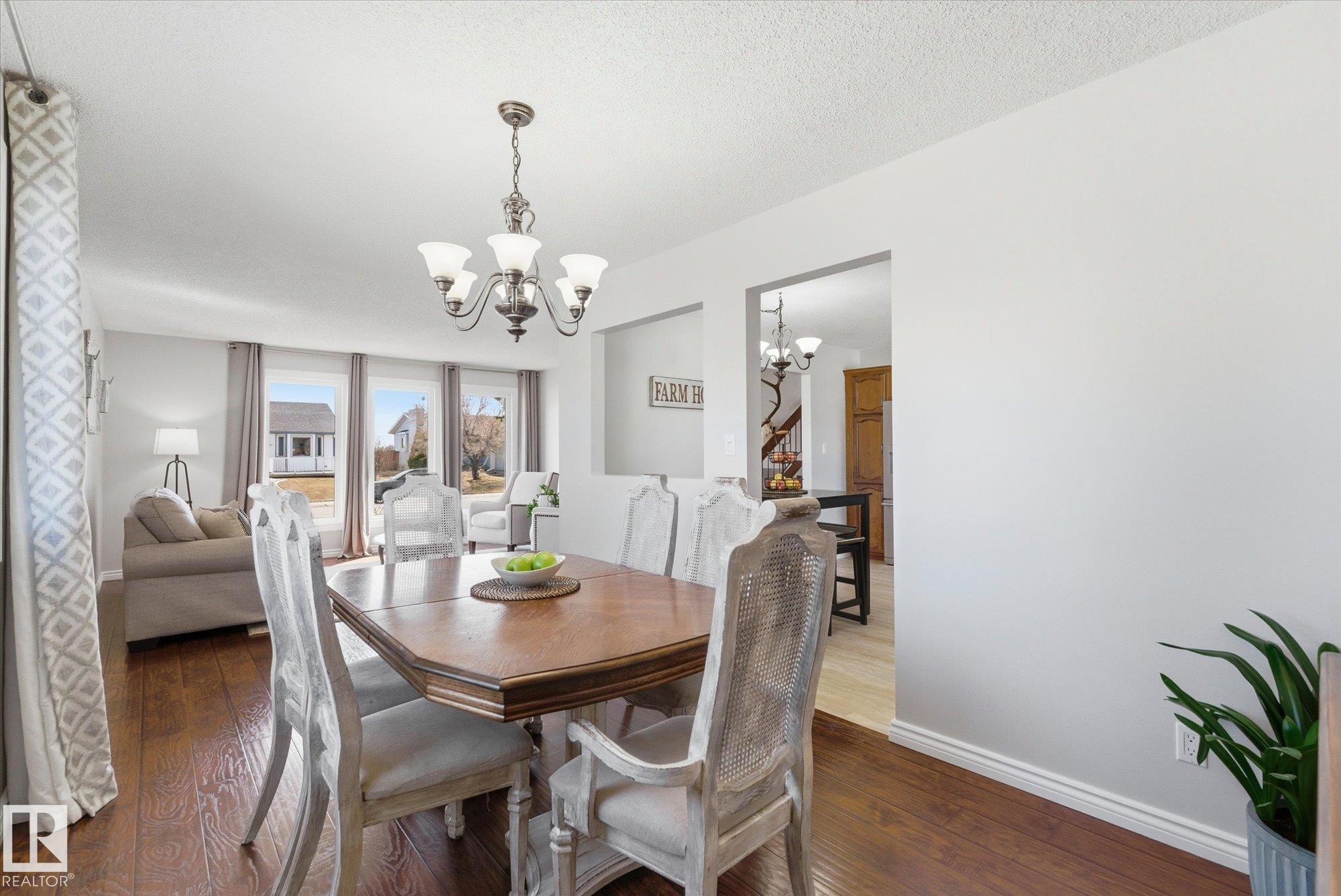 Photo 13 at 9522 95 Street, Morinville