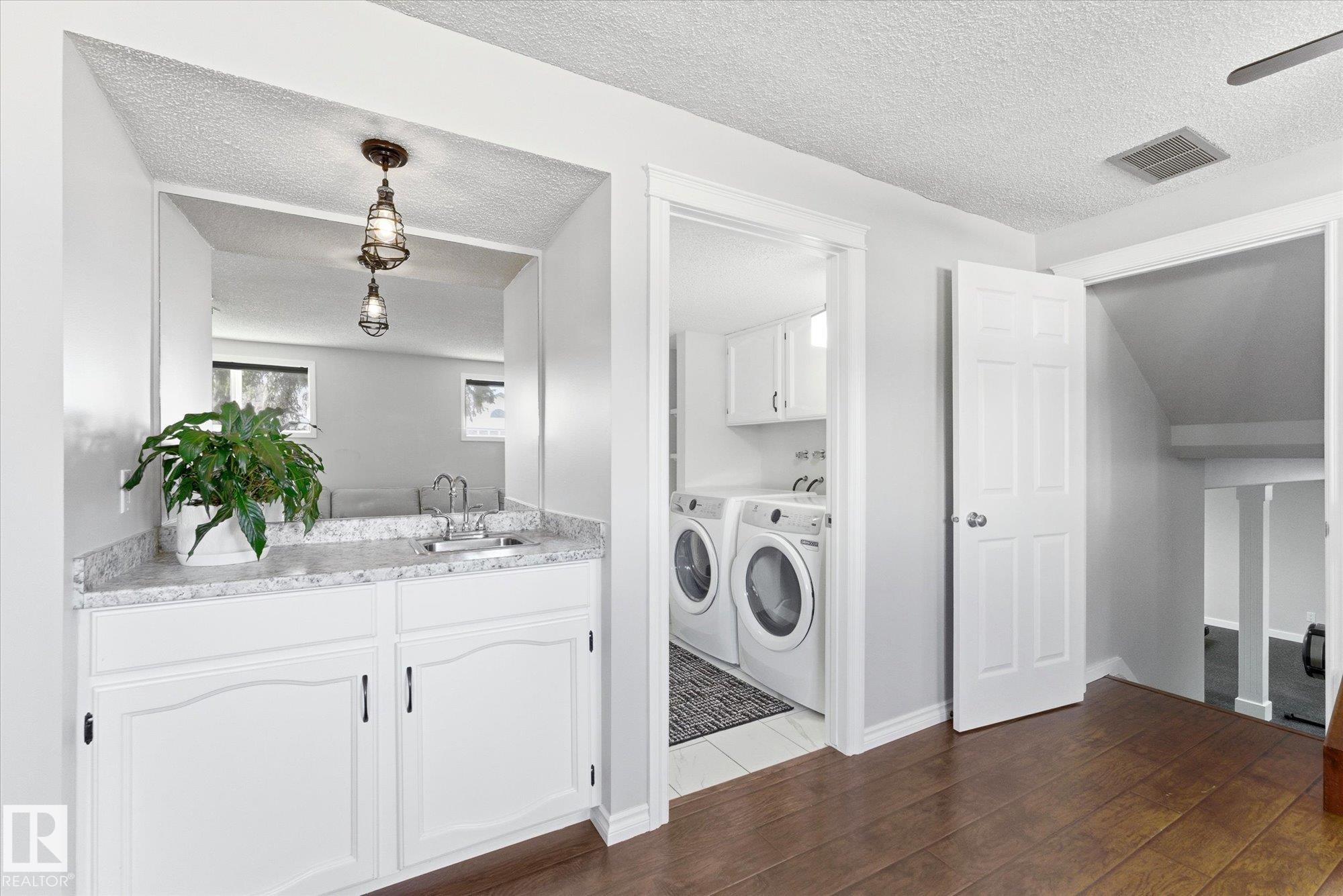 Photo 36 at 9522 95 Street, Morinville