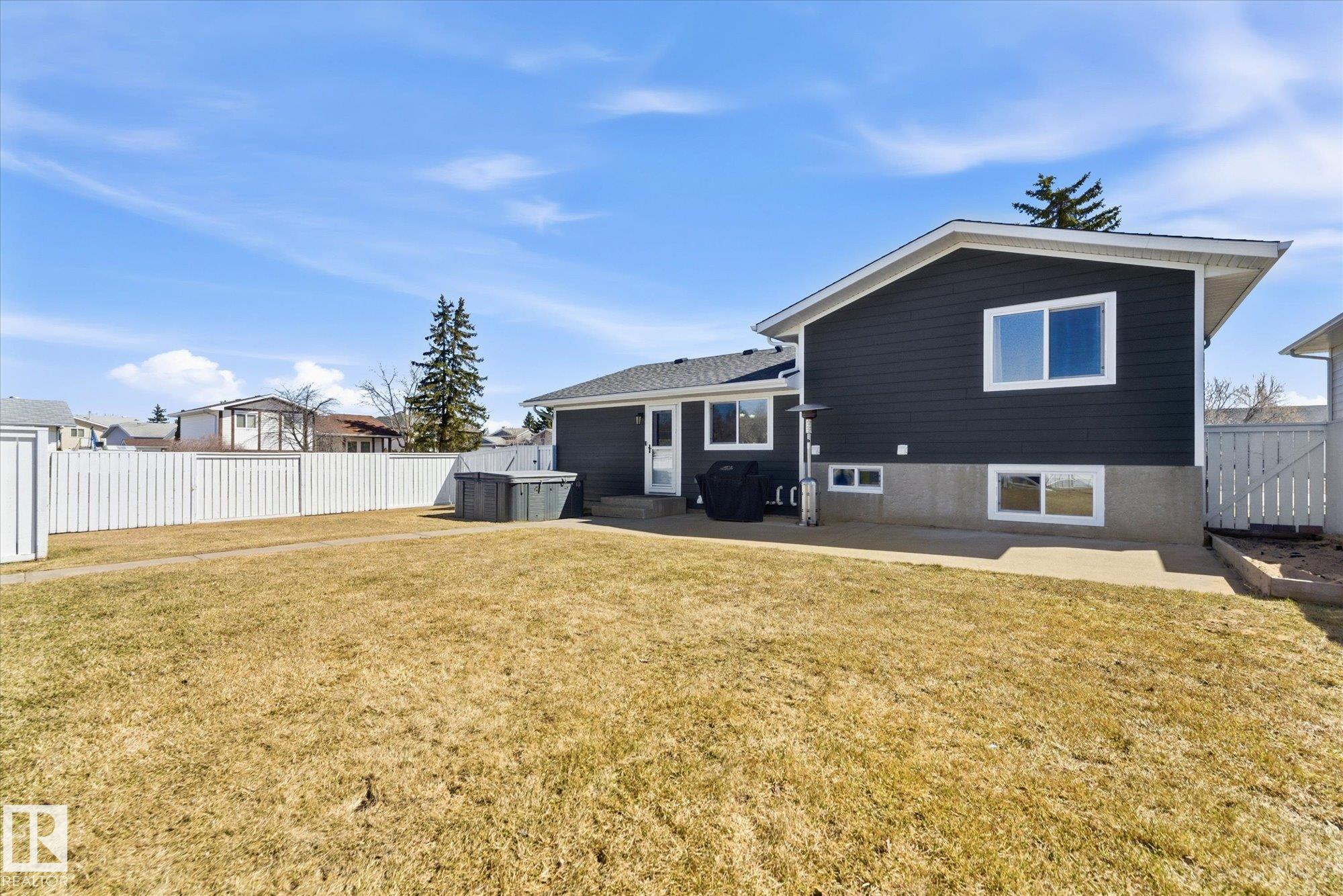 Photo 45 at 9522 95 Street, Morinville