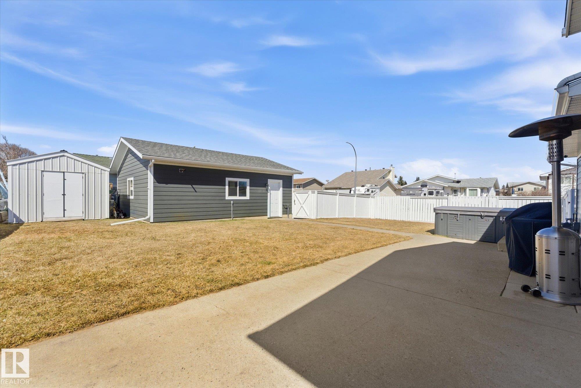 Photo 46 at 9522 95 Street, Morinville