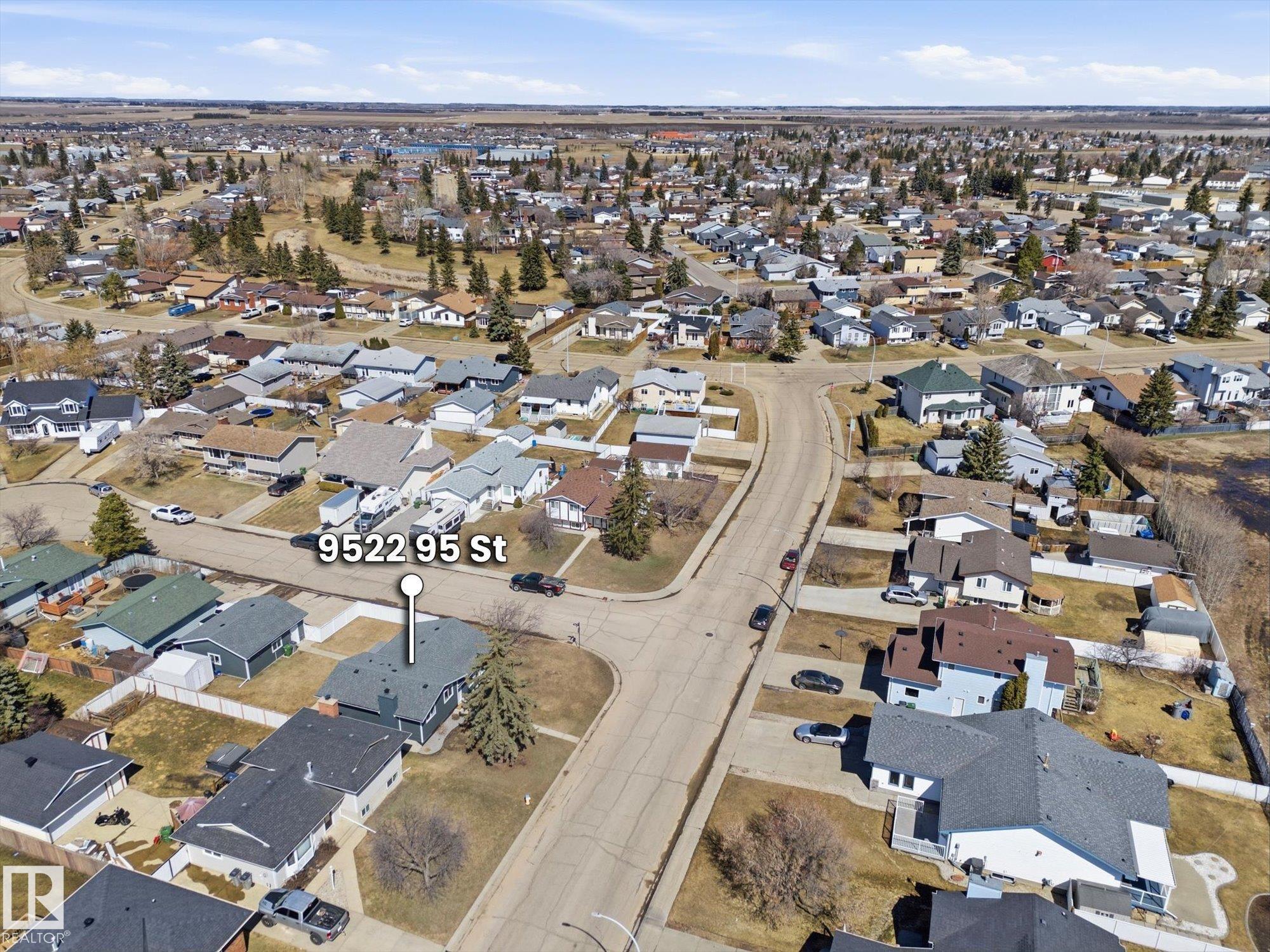 Photo 6 at 9522 95 Street, Morinville