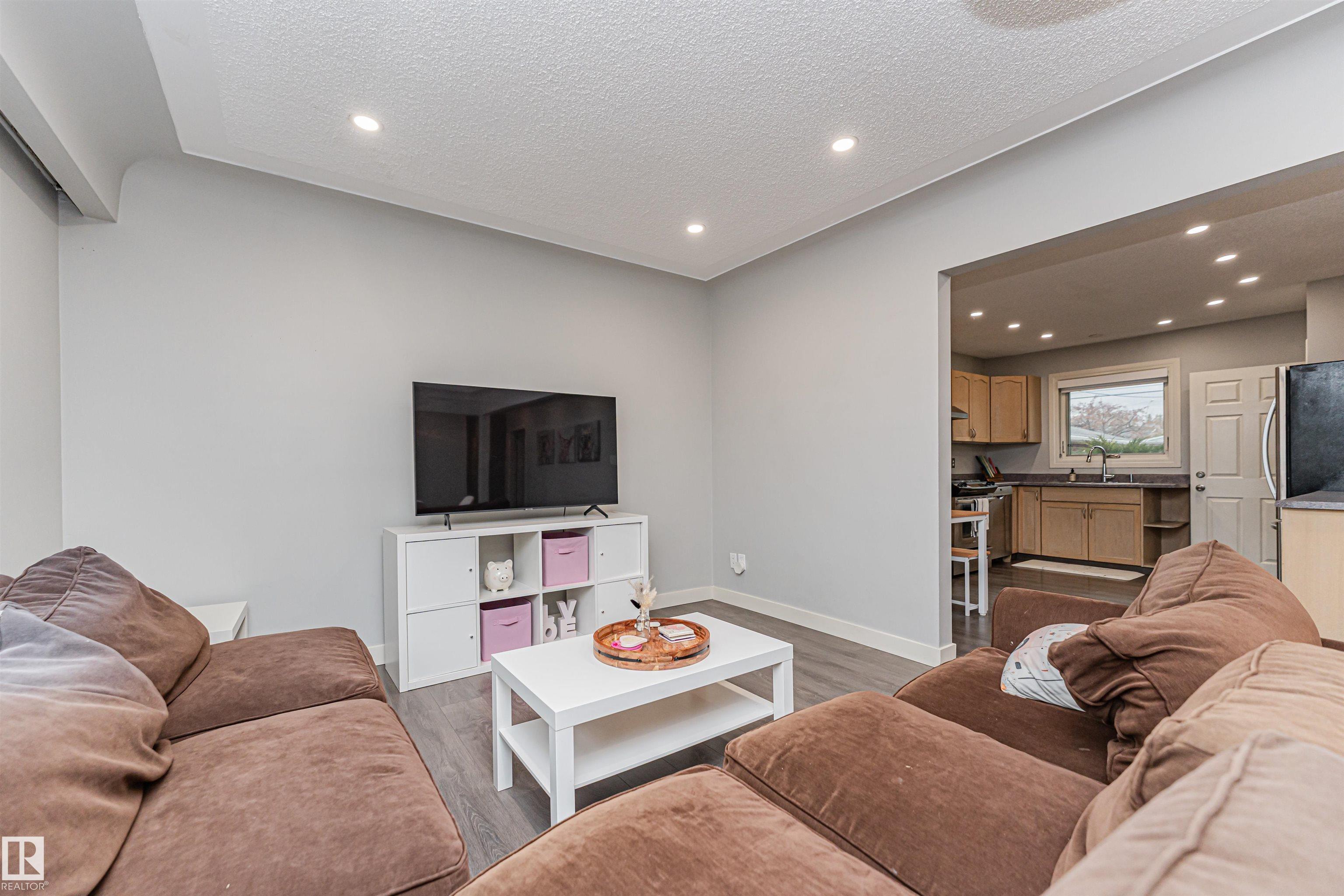 Photo 13 at 10736 148 Street NW, McQueen, Edmonton