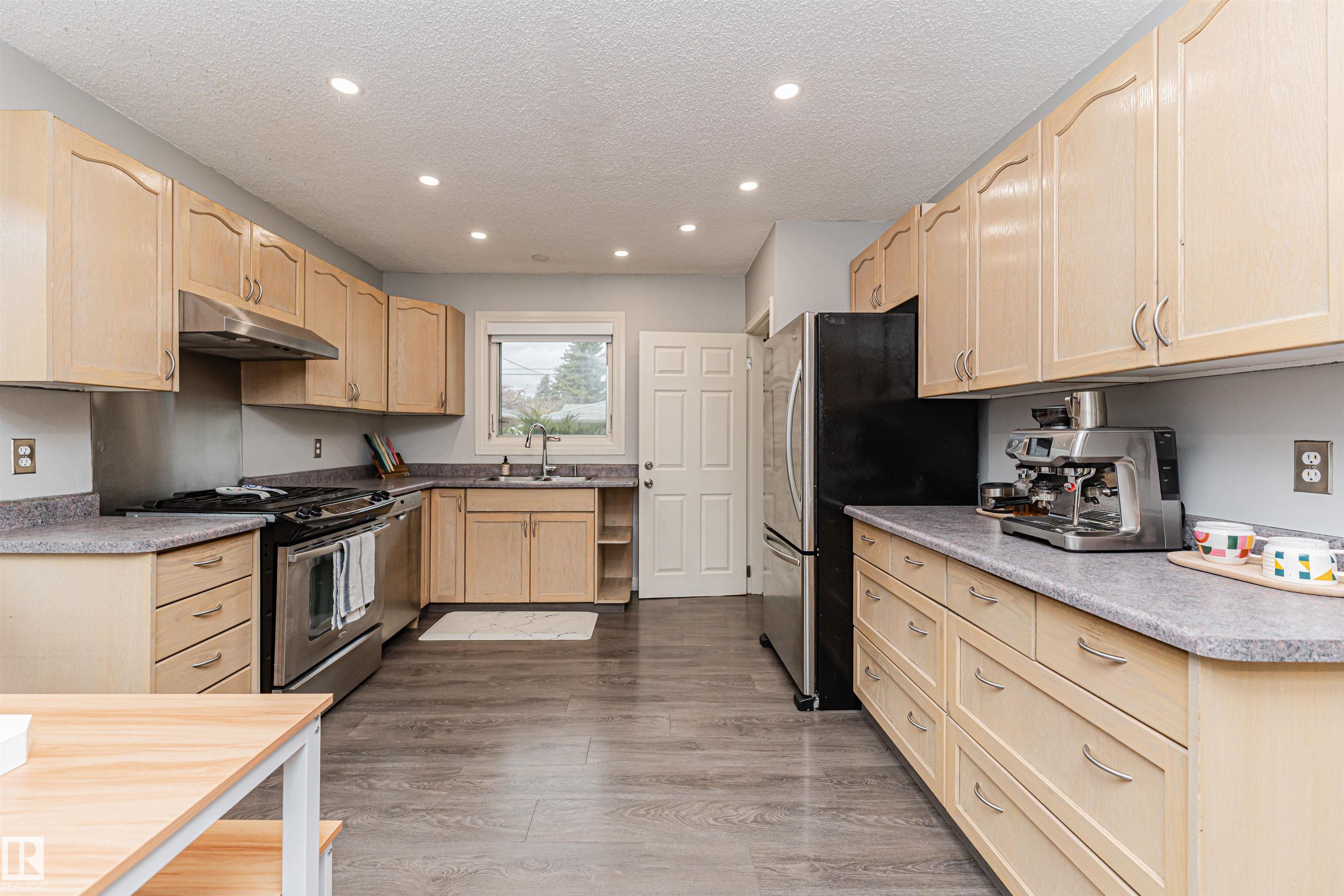 Photo 17 at 10736 148 Street NW, McQueen, Edmonton