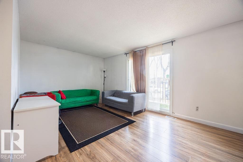 Picture for 12824 123 ST NW