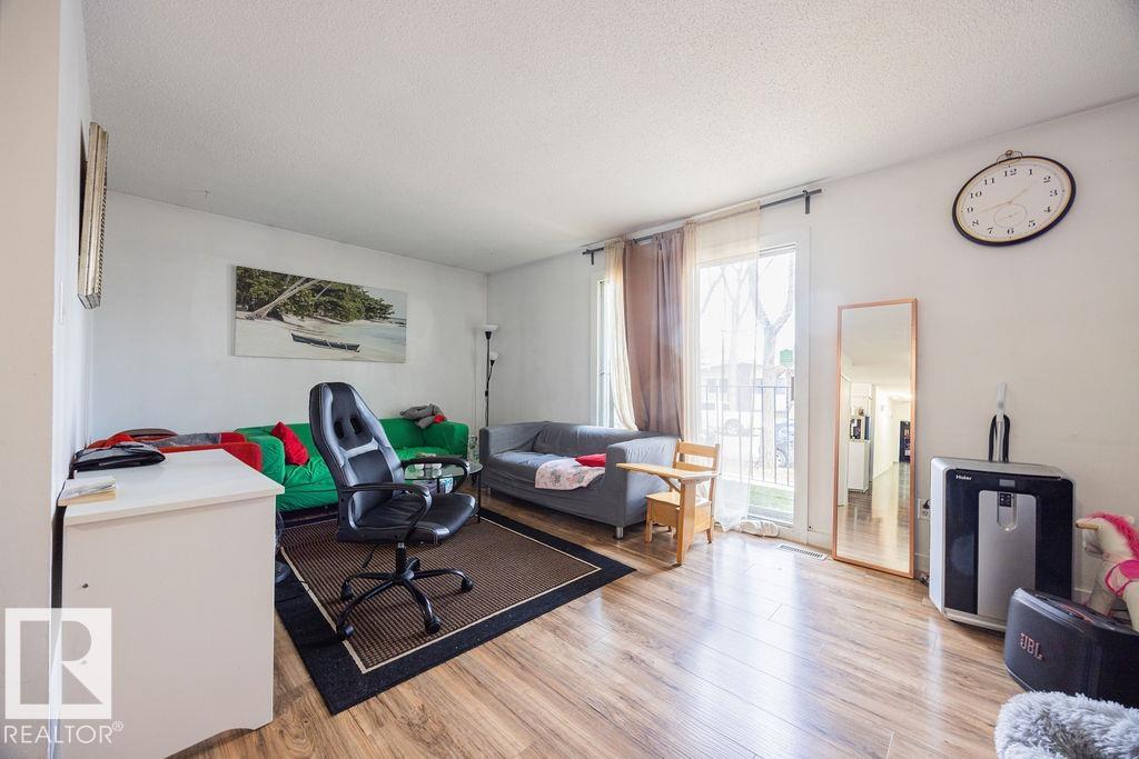 12824 123 Street NW, Calder, Edmonton