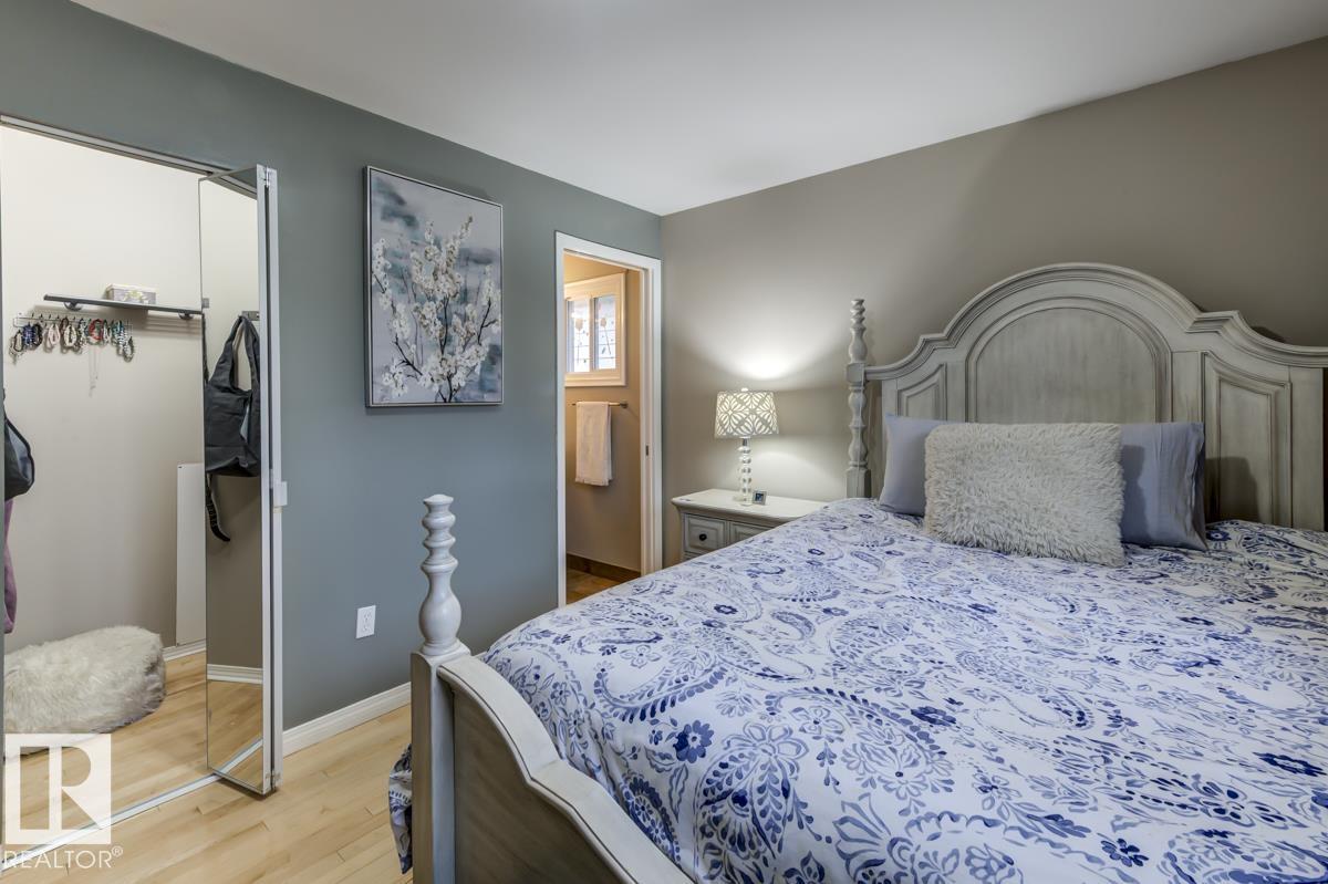 Photo 24 at 16012 88 Avenue NW, Meadowlark Park, Edmonton