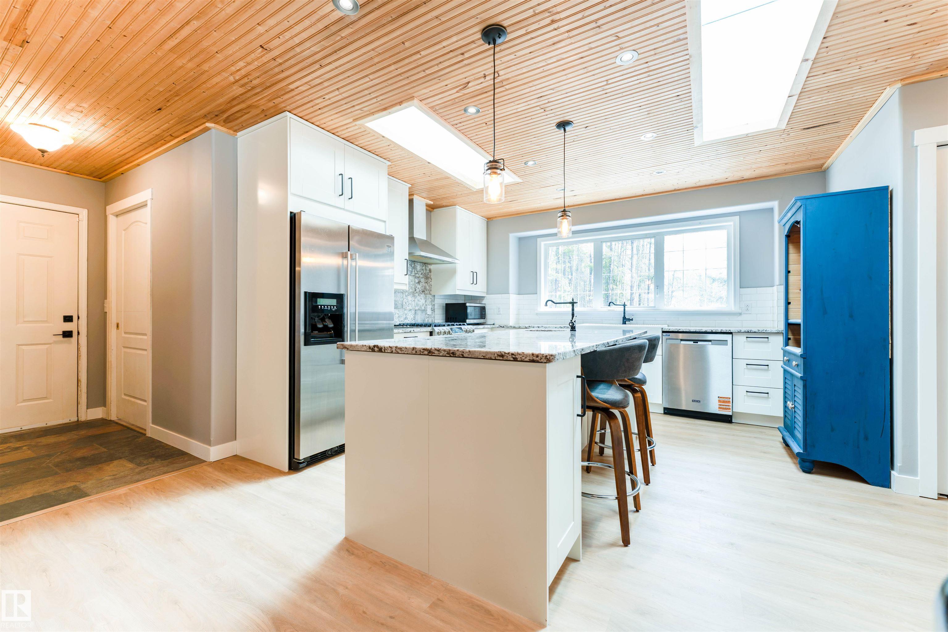 Photo 11 at 18 - 51515 Rge Road 32 A, None, Rural Parkland County