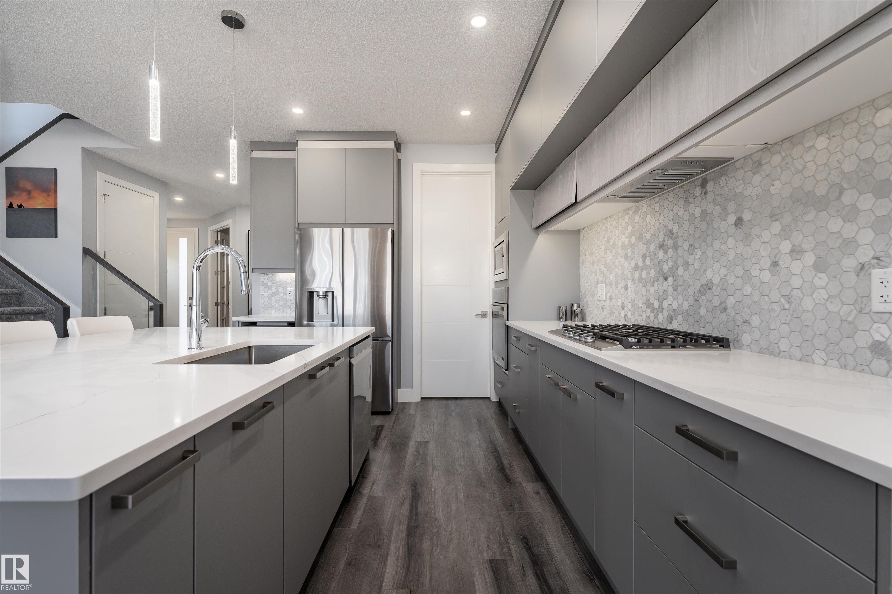 Photo 11 at 18 Kiwyck Link, Fenwyck, Spruce Grove