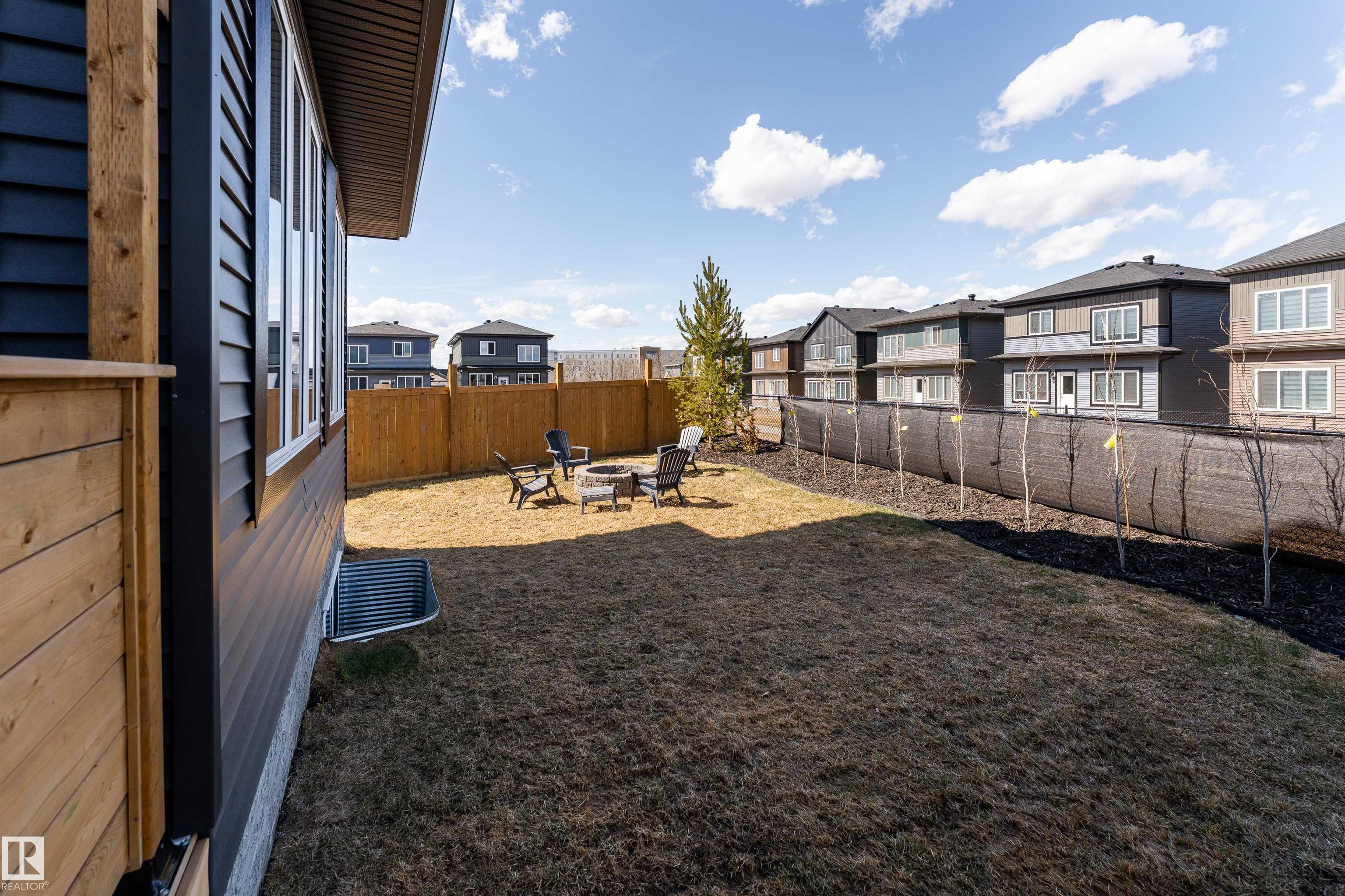 Photo 44 at 18 Kiwyck Link, Fenwyck, Spruce Grove