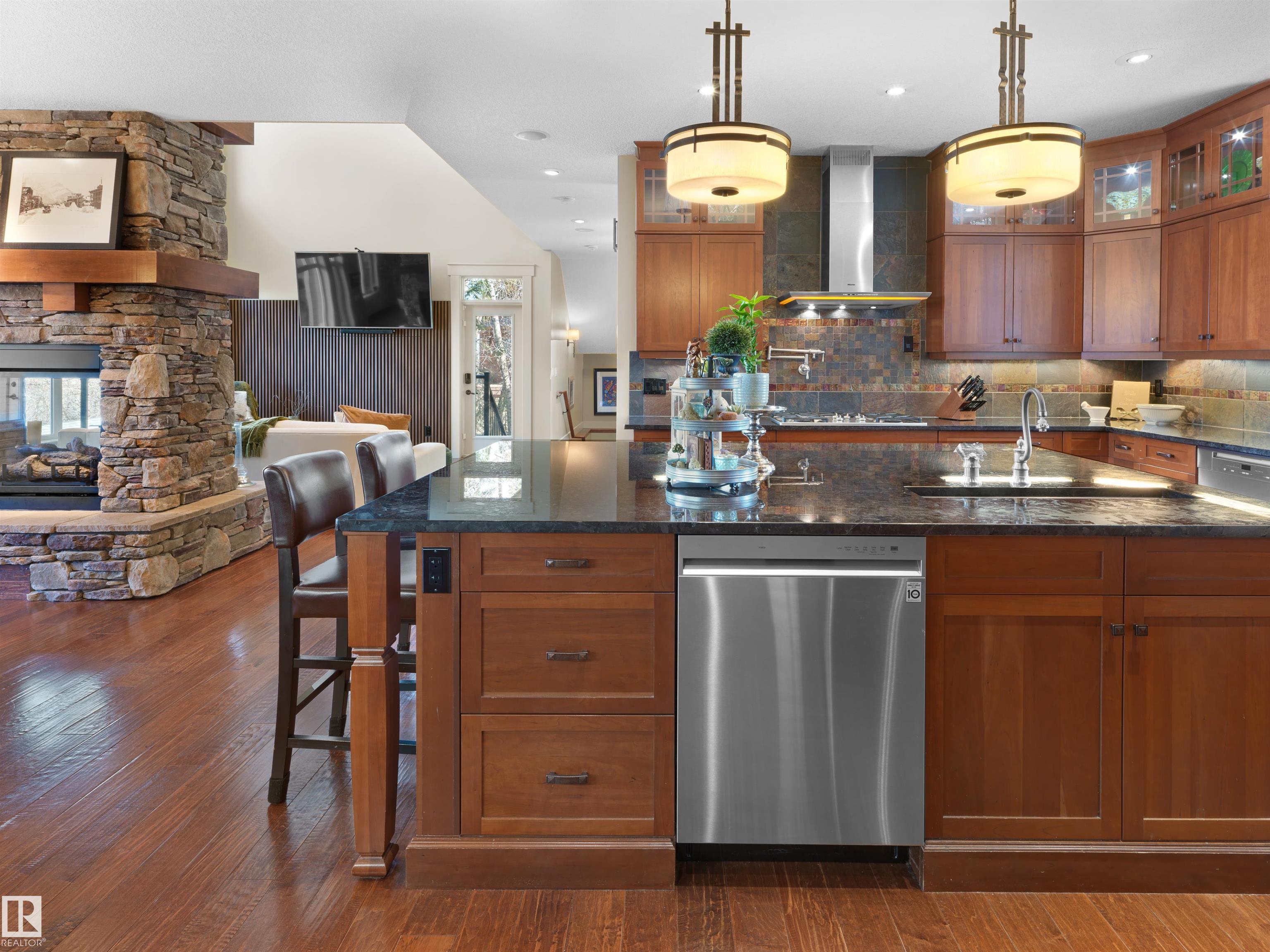 Photo 11 at 112 Windermere Drive NW, Windermere, Edmonton