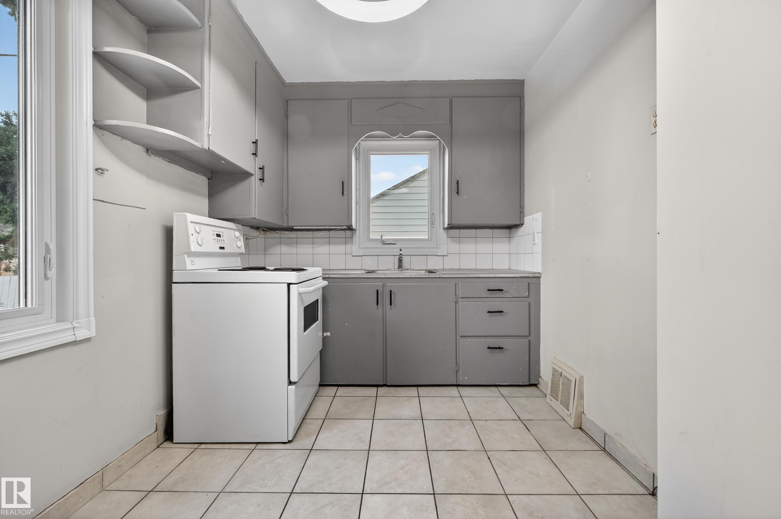 12319 102 Street NW, Westwood, Edmonton