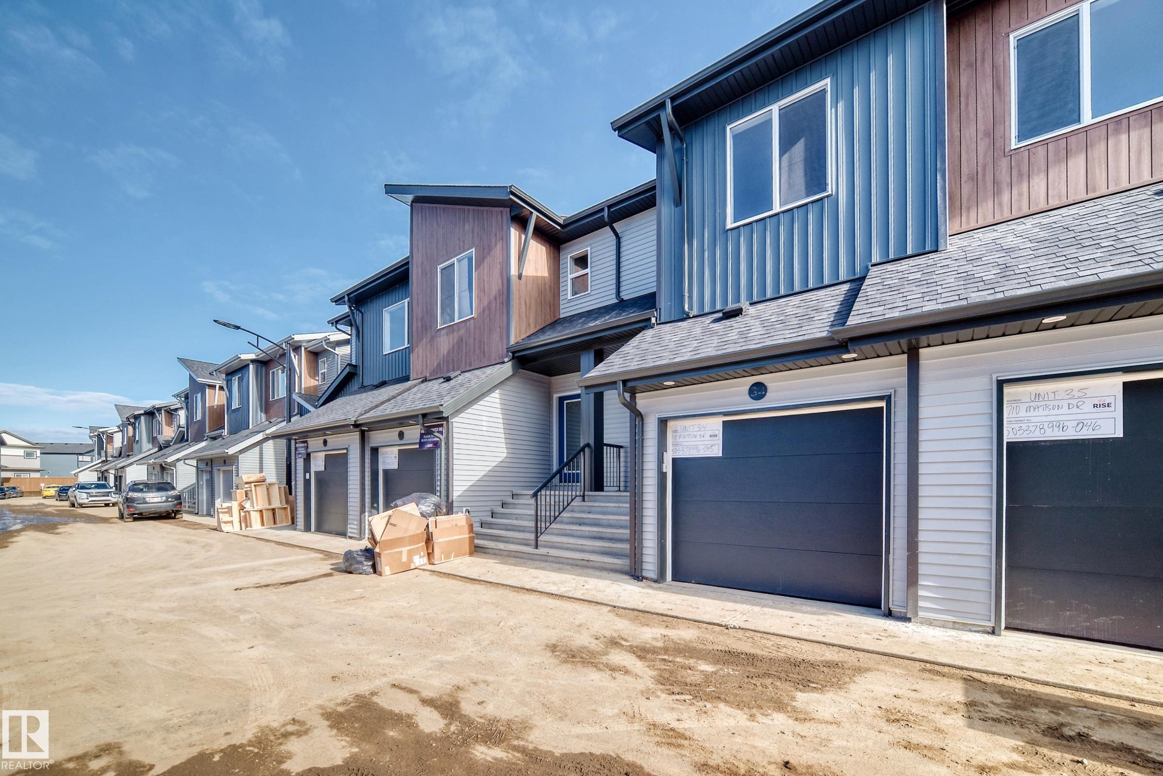 #34 710 Mattson DR SW SW