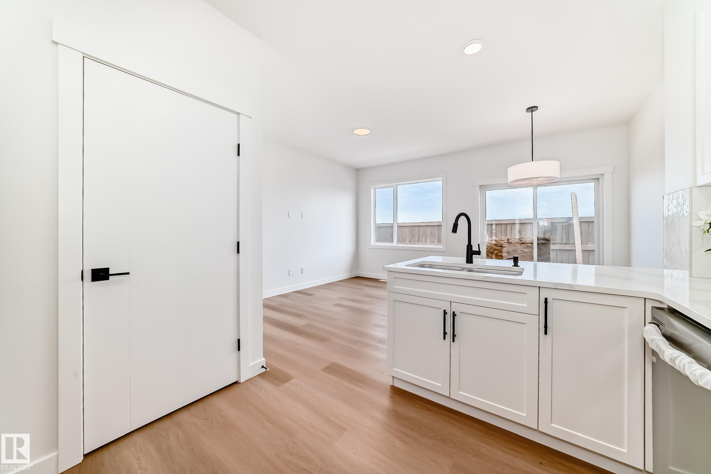 Photo 13 at 34 - 710 Mattson Drive SW, Mattson, Edmonton