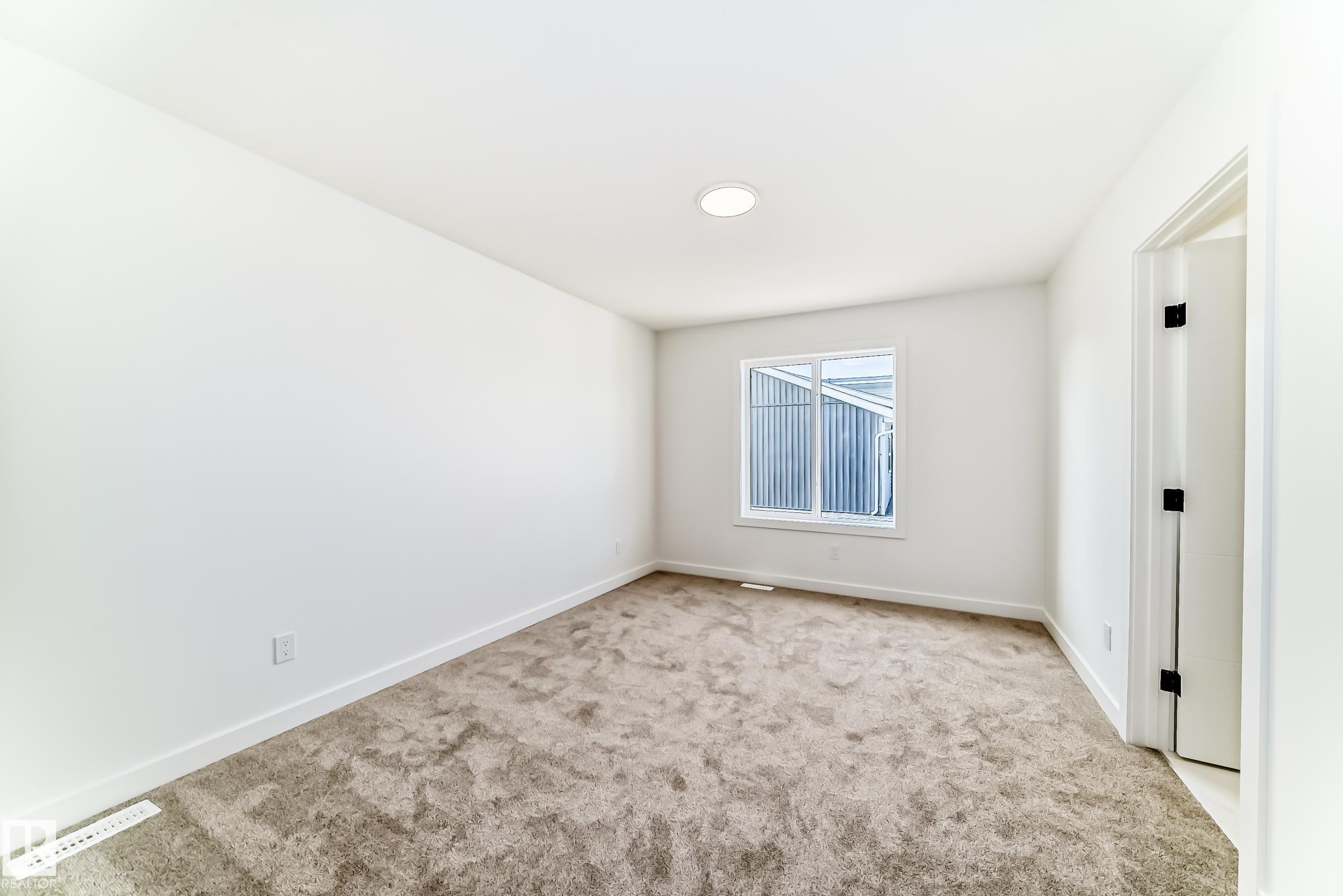 Photo 32 at 34 - 710 Mattson Drive SW, Mattson, Edmonton