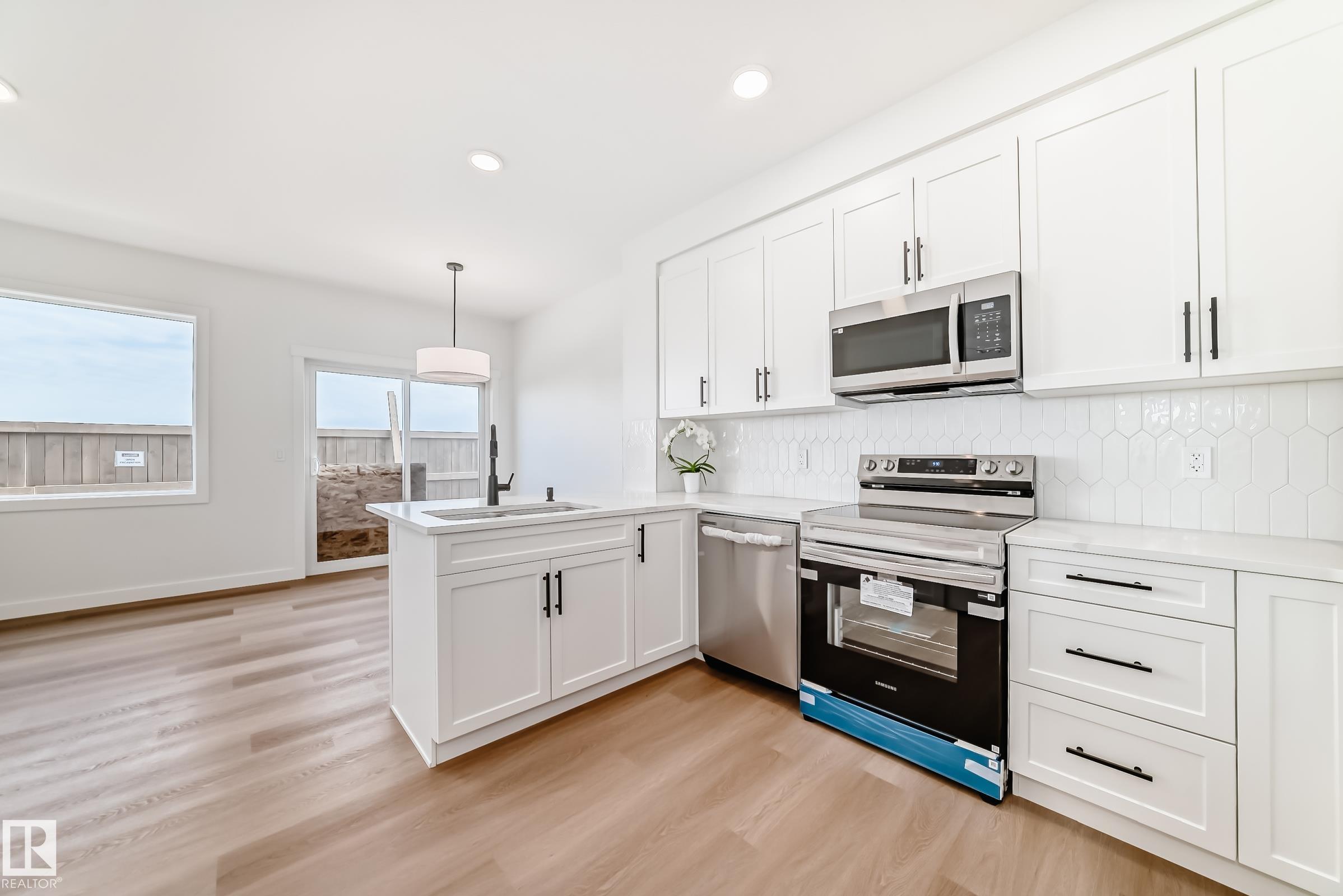 Photo 10 at 34 - 710 Mattson Drive SW, Mattson, Edmonton