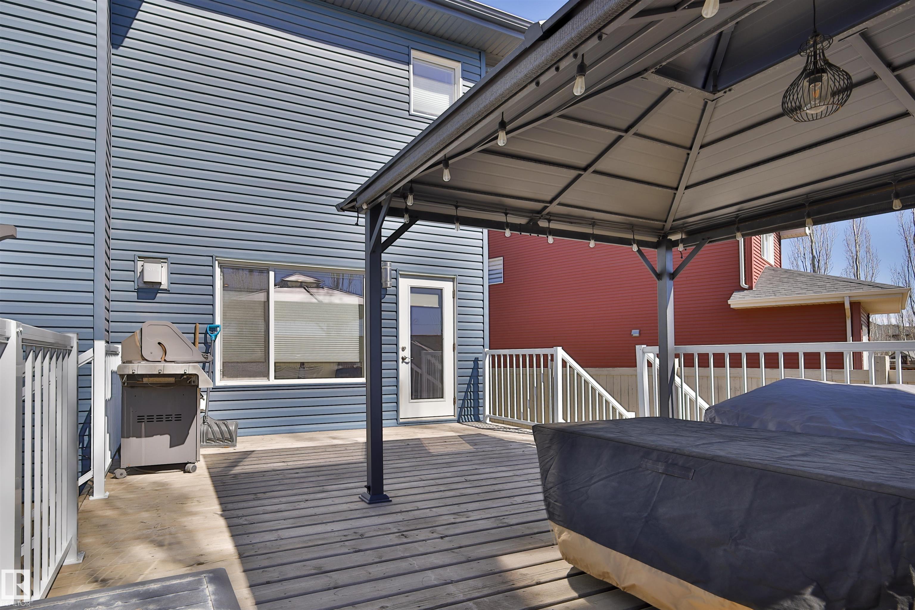 Photo 7 at 2225 Cameron Ravine Court NW, Cameron Heights, Edmonton