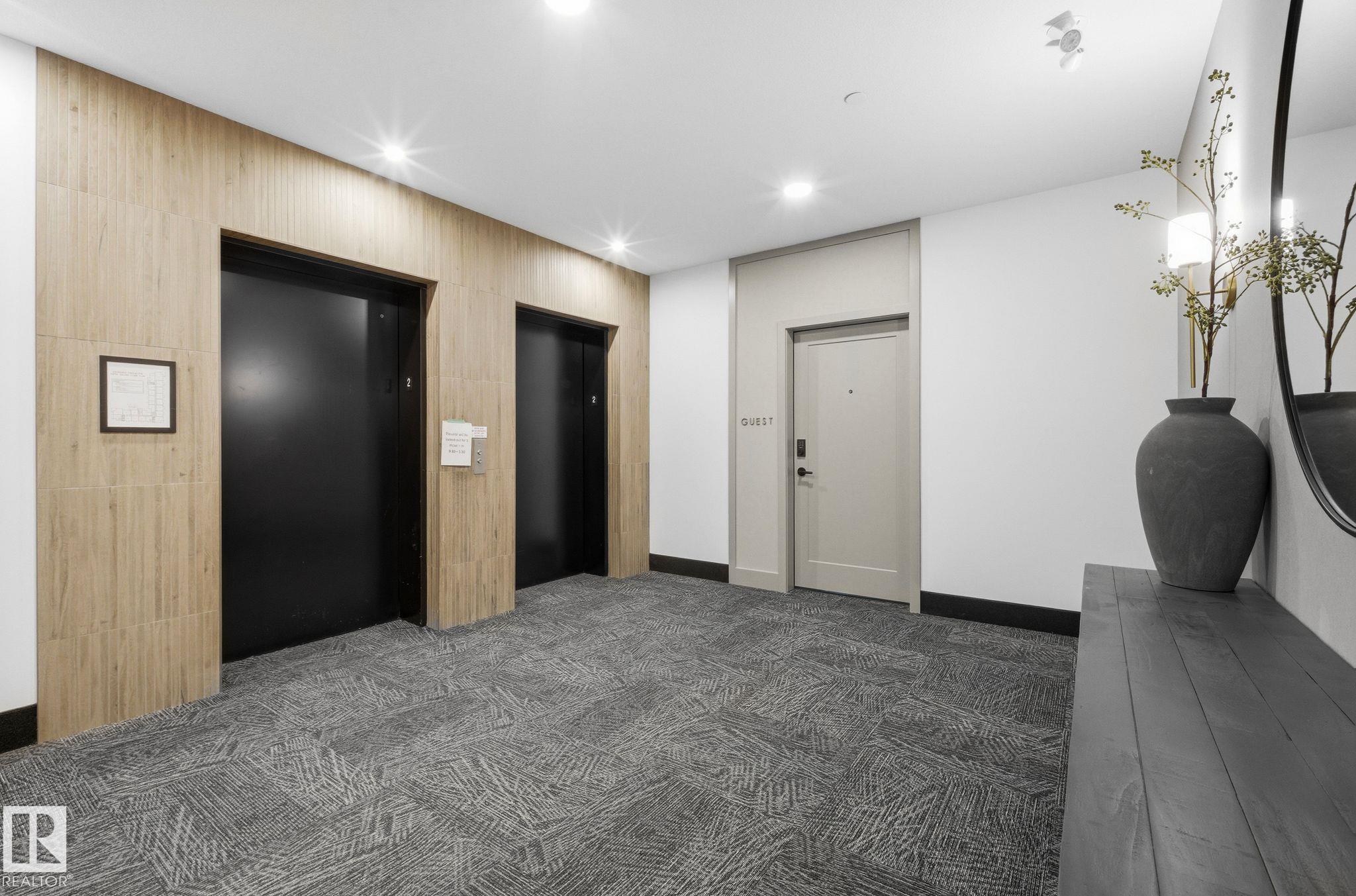 https://zimg.paragon.ice.com/ParagonImages/Property/PM/RAE/225396725/43/0/0/c2f6cc45c01ff8e43a9c0976b9716e3e/1/24ef57c02e35e5c4ddac2e1415d4ac64/225396725-5f4f6036-9f2f-42f1-8c5b-2ba33a72479d.JPG